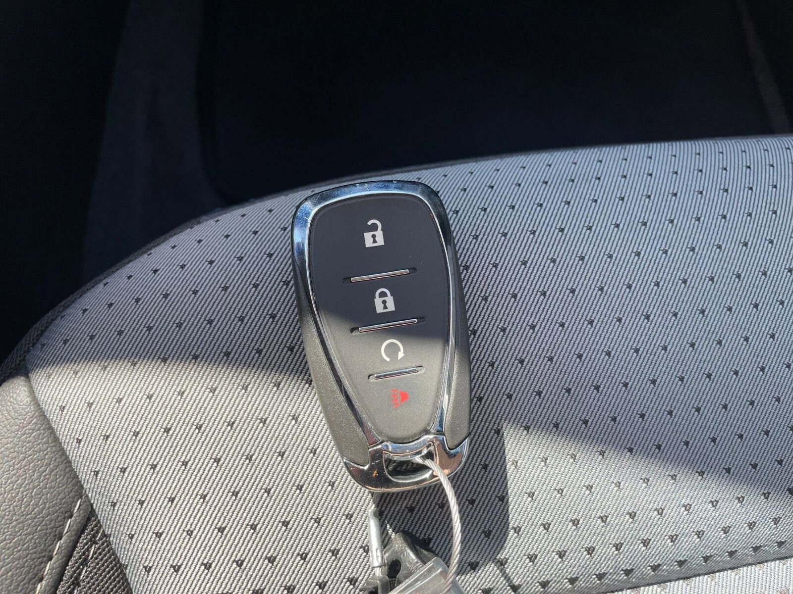 Thumbnail: 2025 Chevrolet Trax - 21