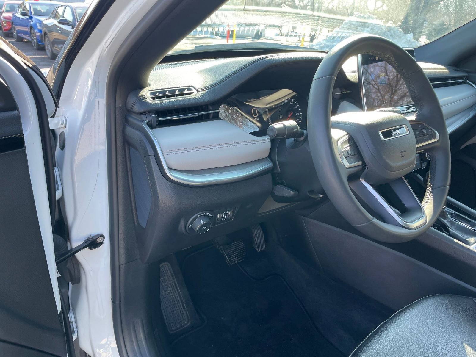 Thumbnail: 2025 Jeep Compass - 34