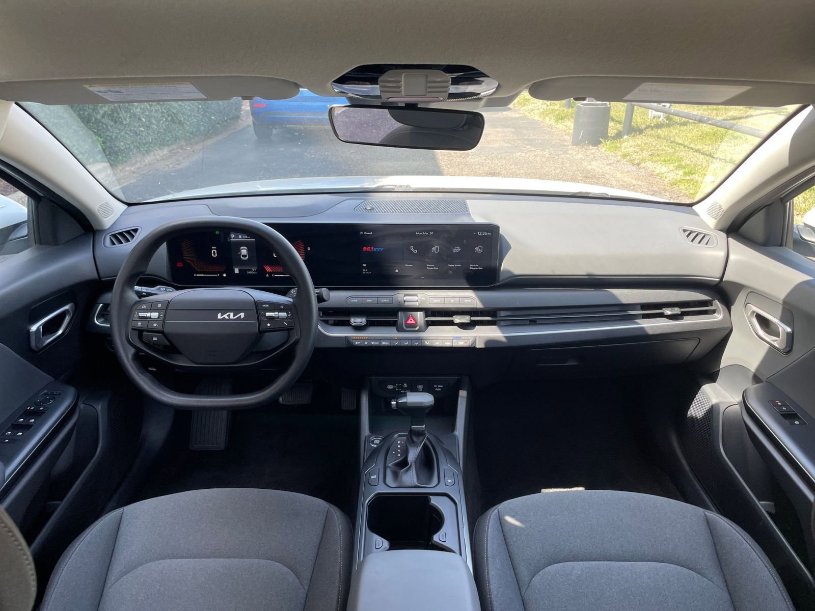 Thumbnail: 2025 Kia K4 - 32