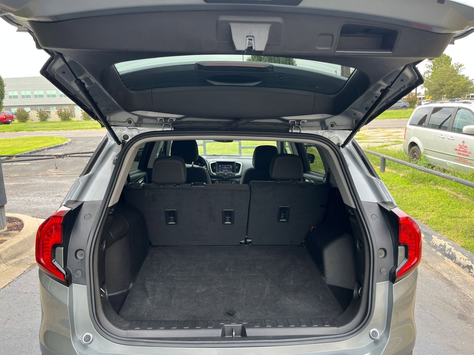 Thumbnail: 2024 GMC Terrain - 30