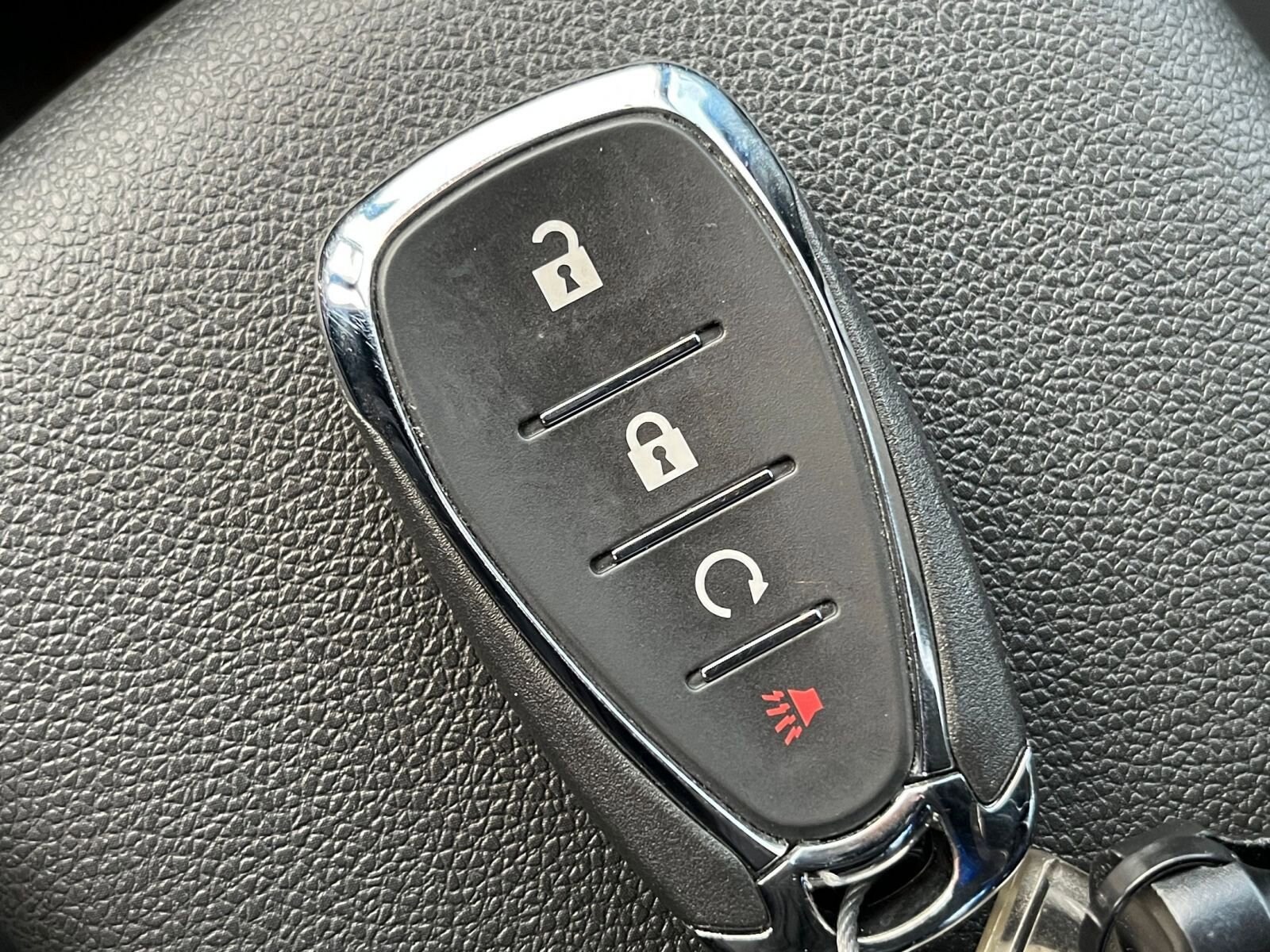 Thumbnail: 2025 Chevrolet TrailBlazer - 22