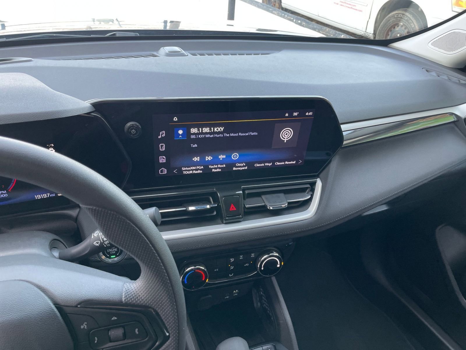 Thumbnail: 2025 Chevrolet TrailBlazer - 17