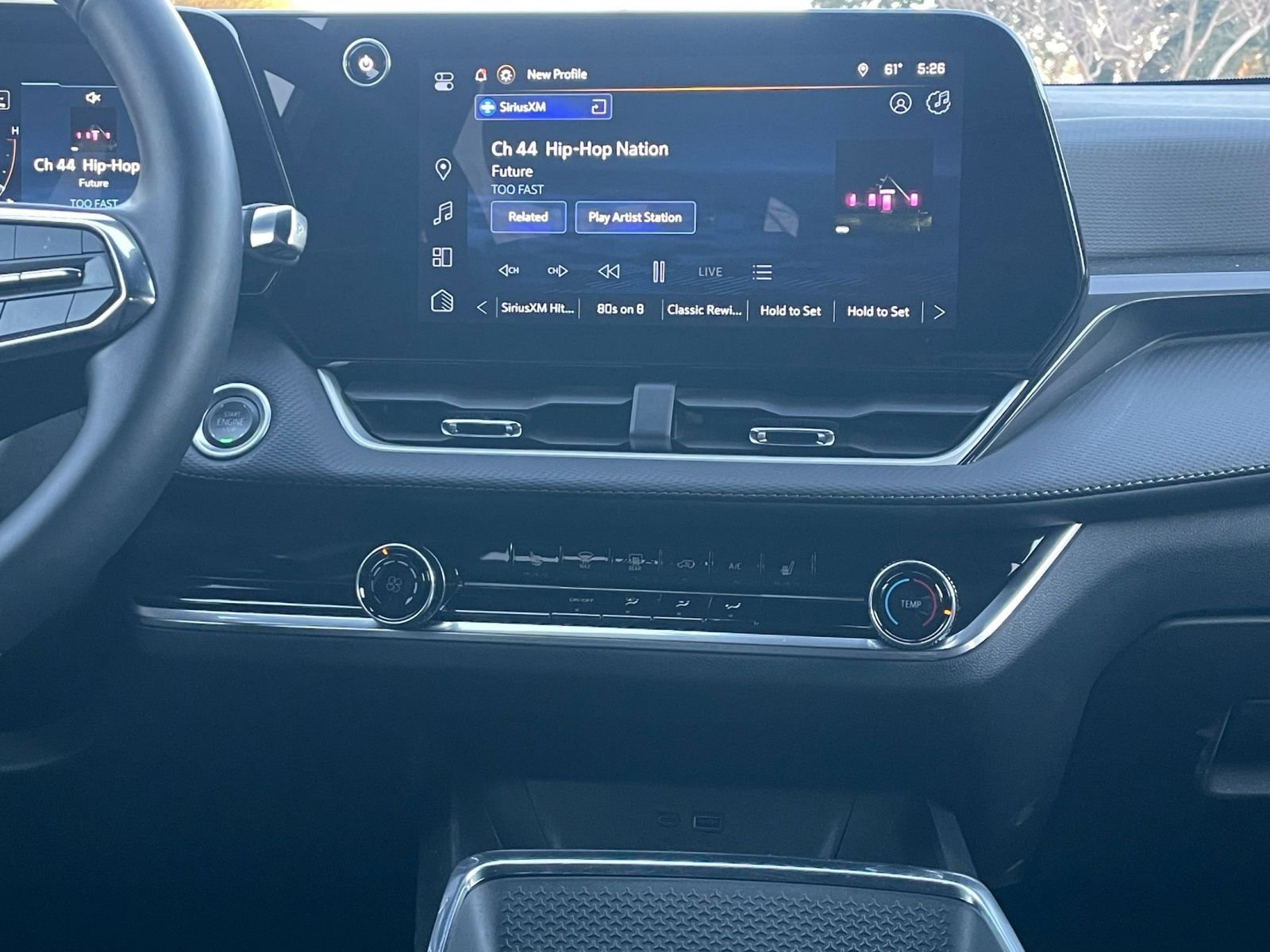 Thumbnail: 2025 Chevrolet Equinox - 18