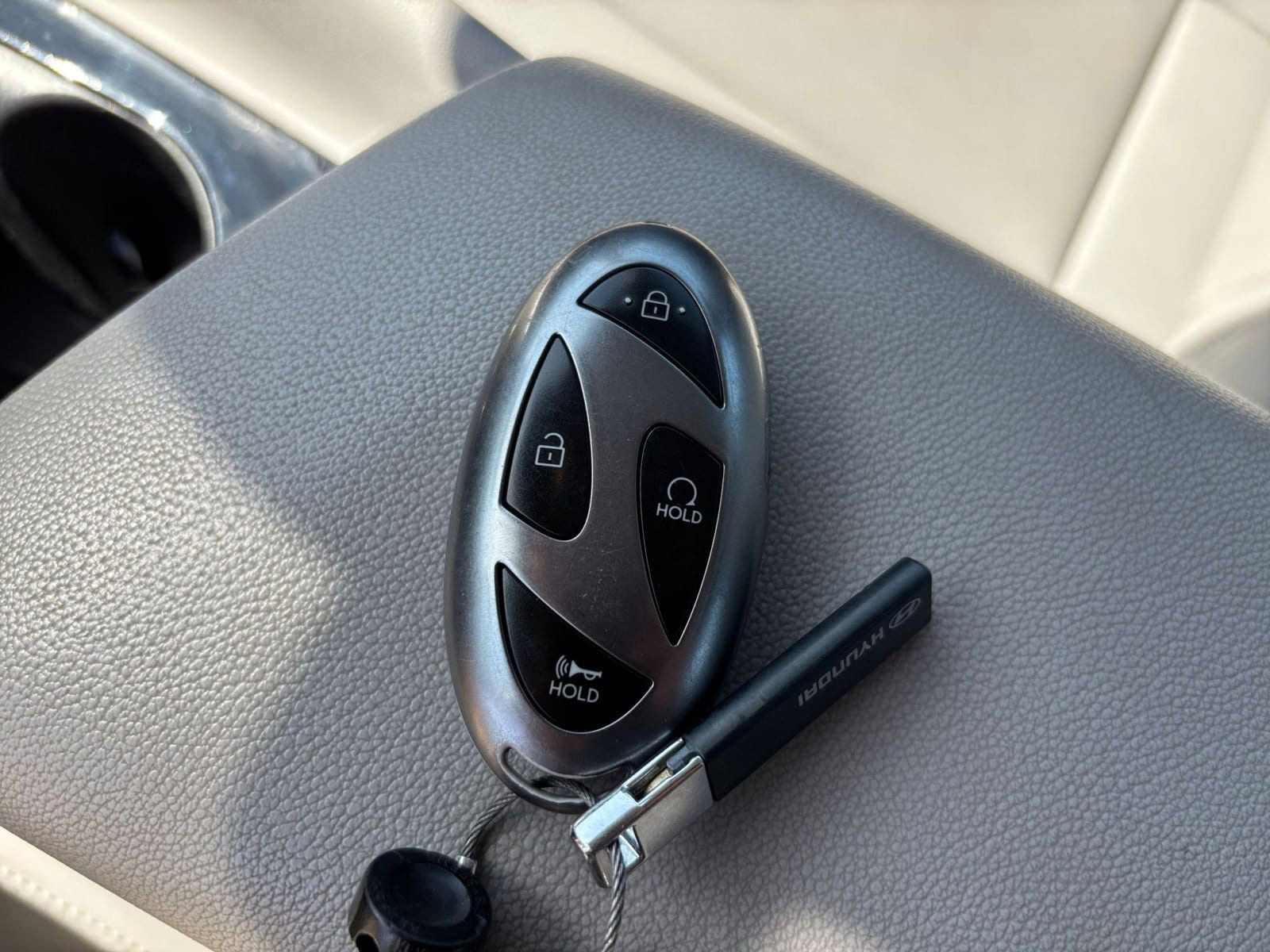 Thumbnail: 2025 Hyundai Elantra - 25
