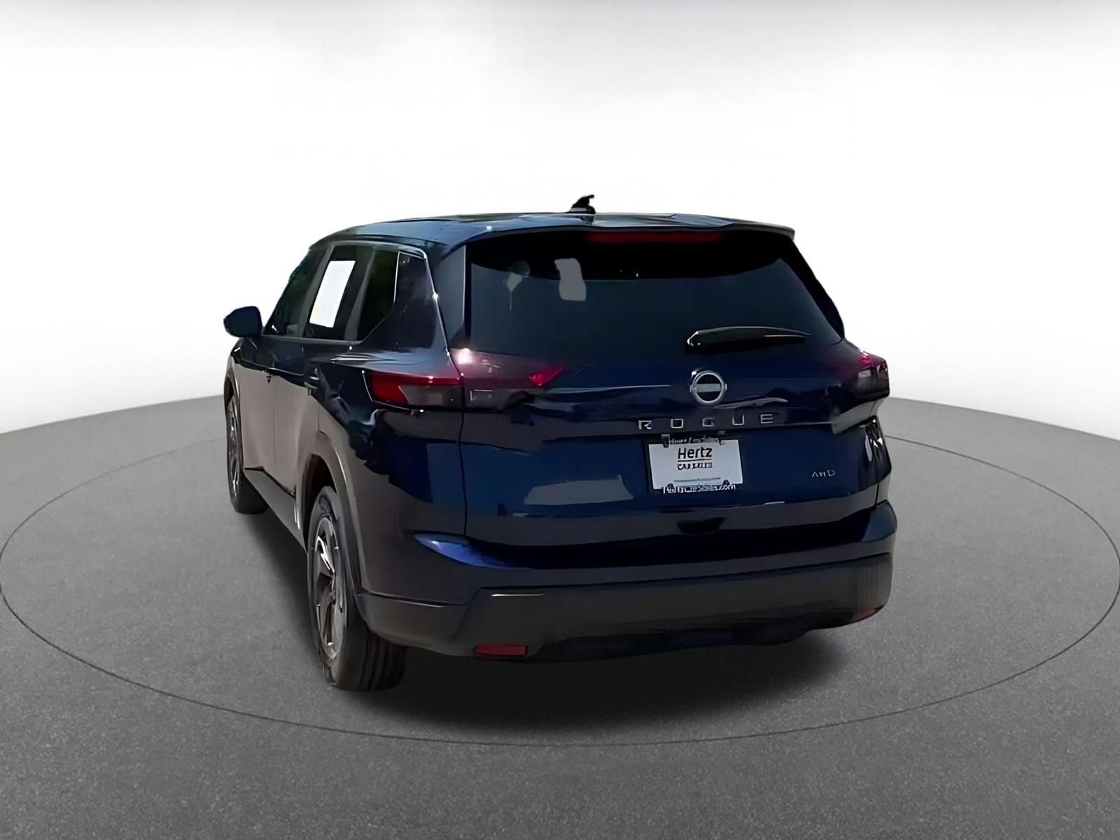 Thumbnail: 2026 Nissan Rogue - 8