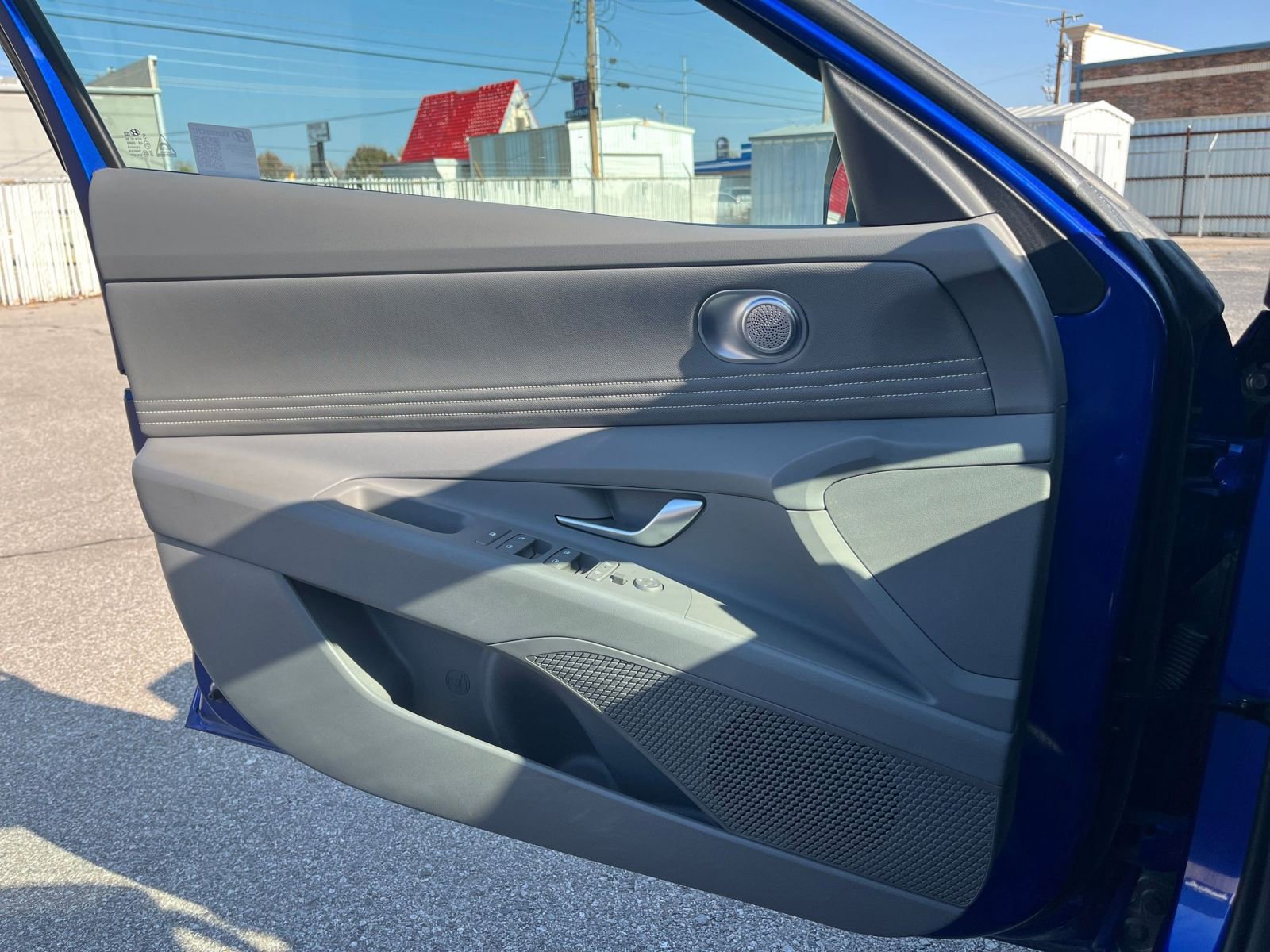 Thumbnail: 2025 Hyundai Elantra - 20