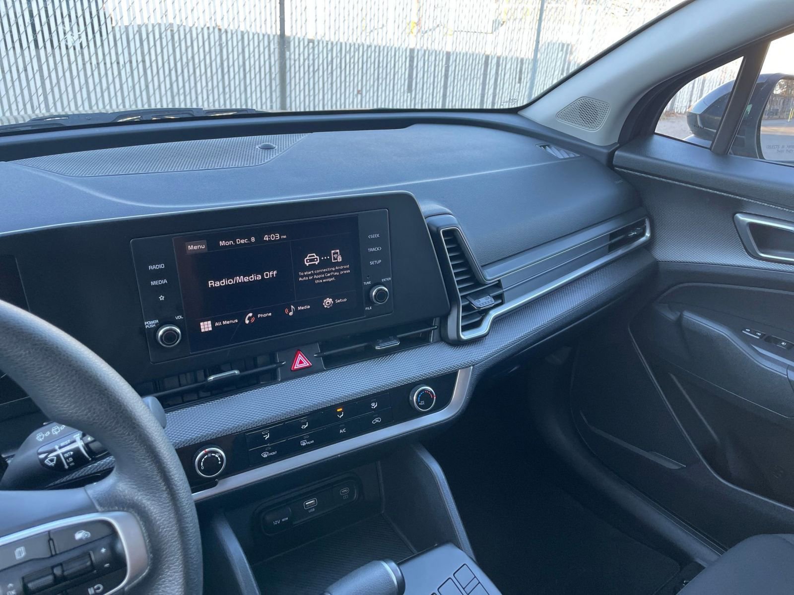 Thumbnail: 2025 Kia Sportage - 18