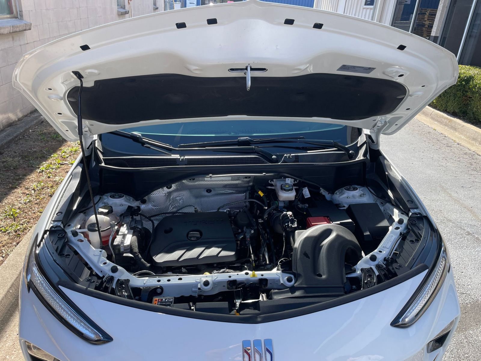 Thumbnail: 2025 Buick Encore GX - 30