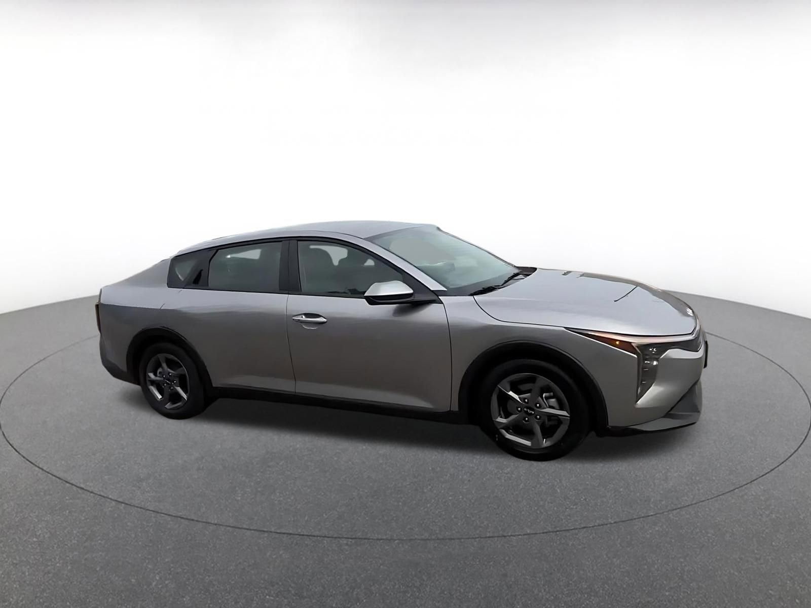 Thumbnail: 2025 Kia K4 - 2