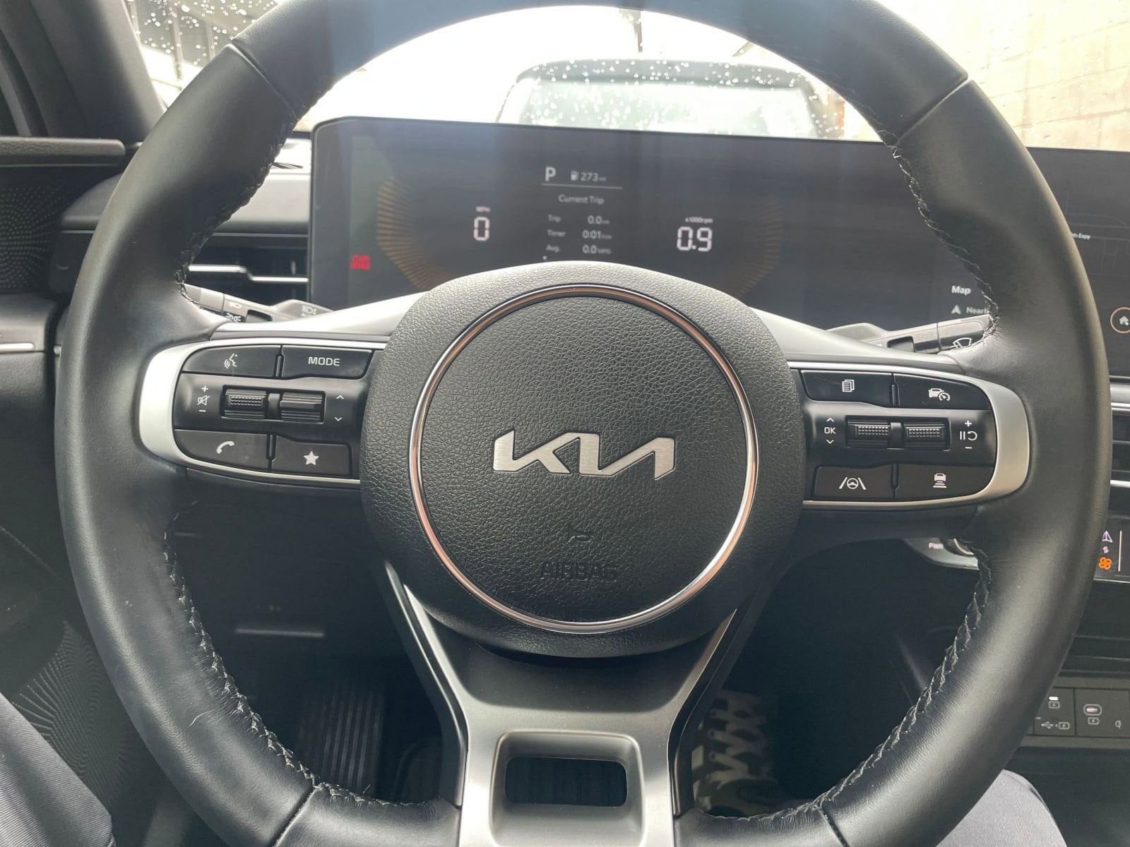 2025 Kia K5 GT-Line 27