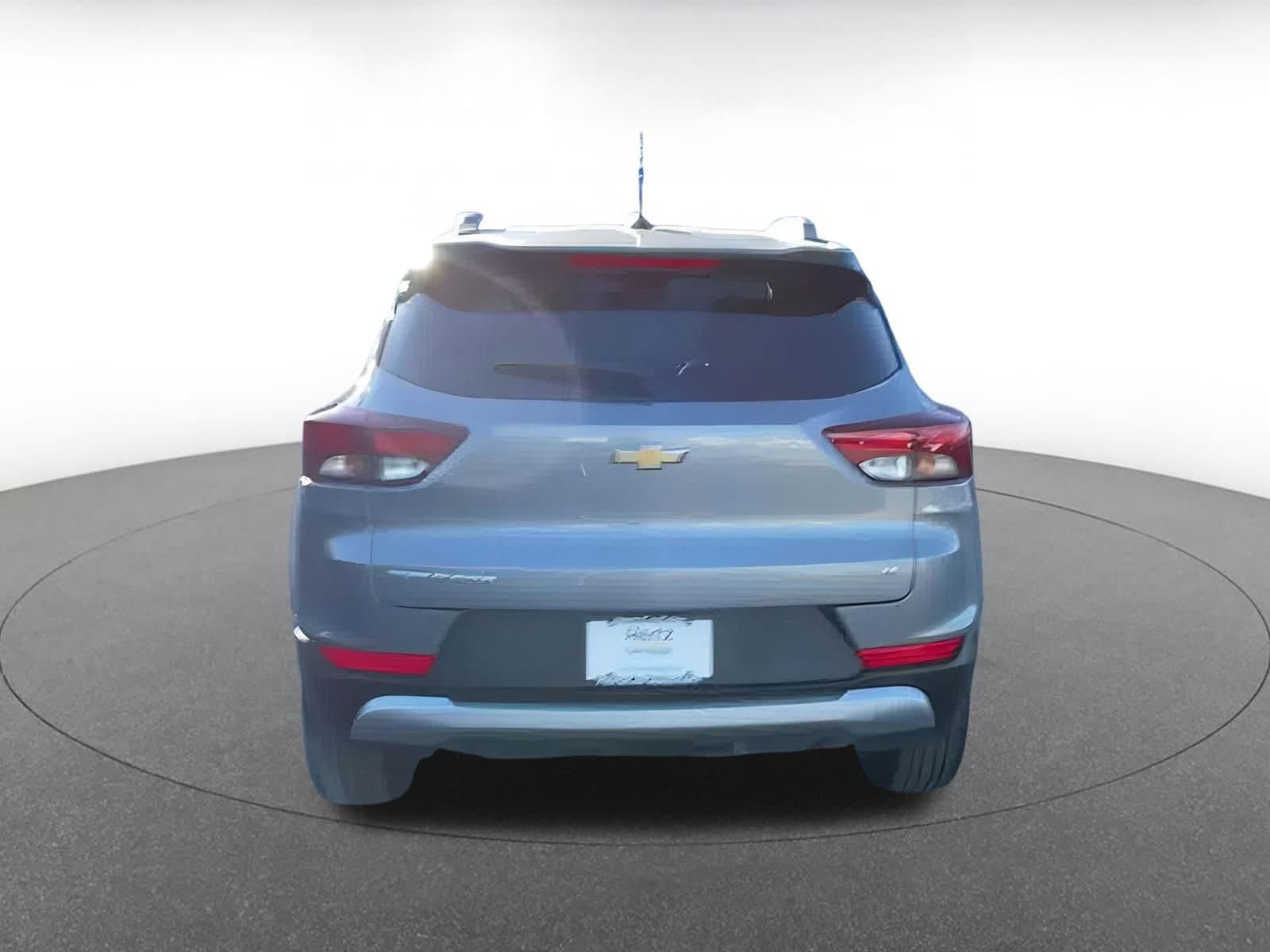 Thumbnail: 2025 Chevrolet TrailBlazer - 12