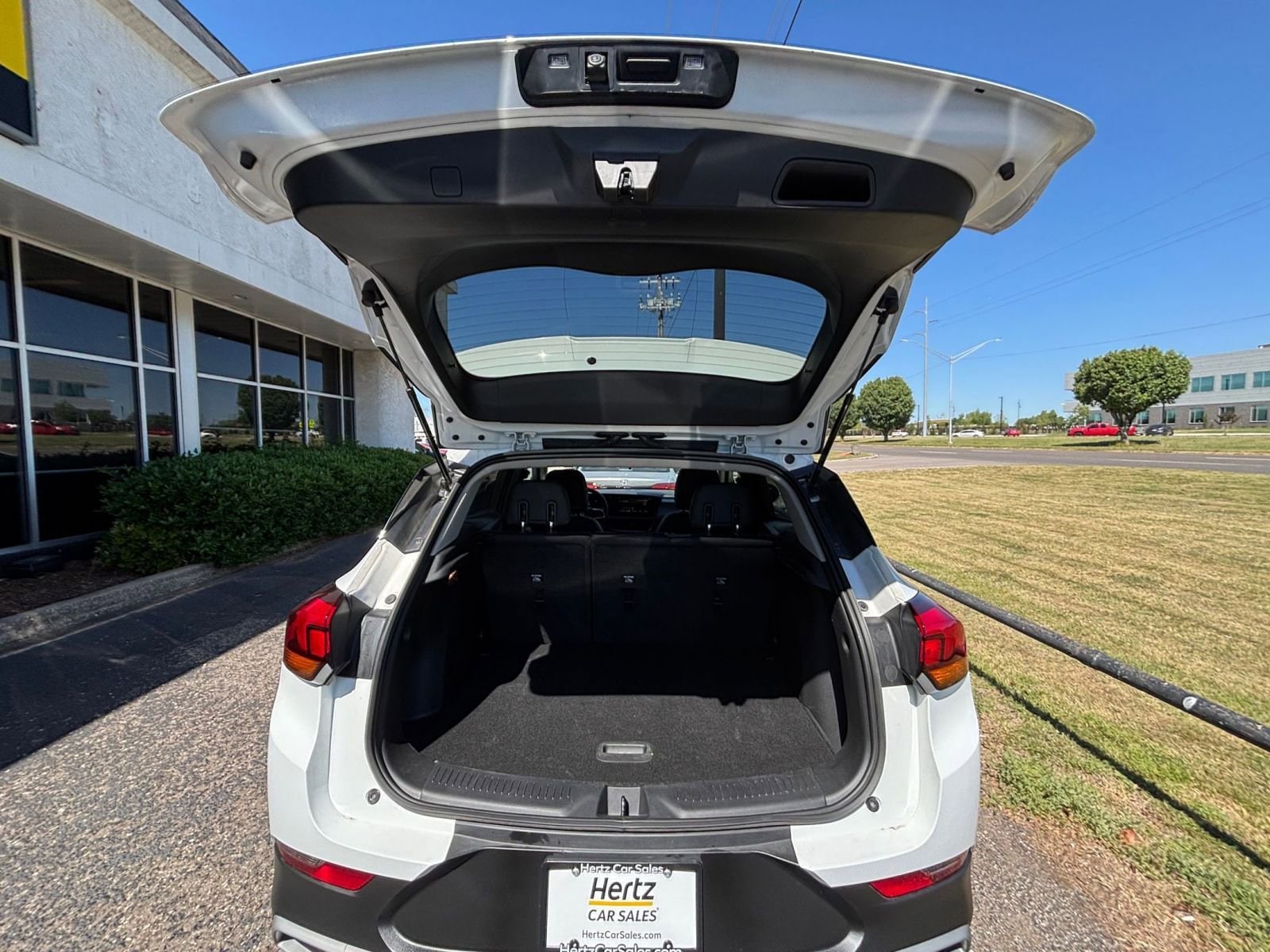 Thumbnail: 2025 Buick Encore GX - 30