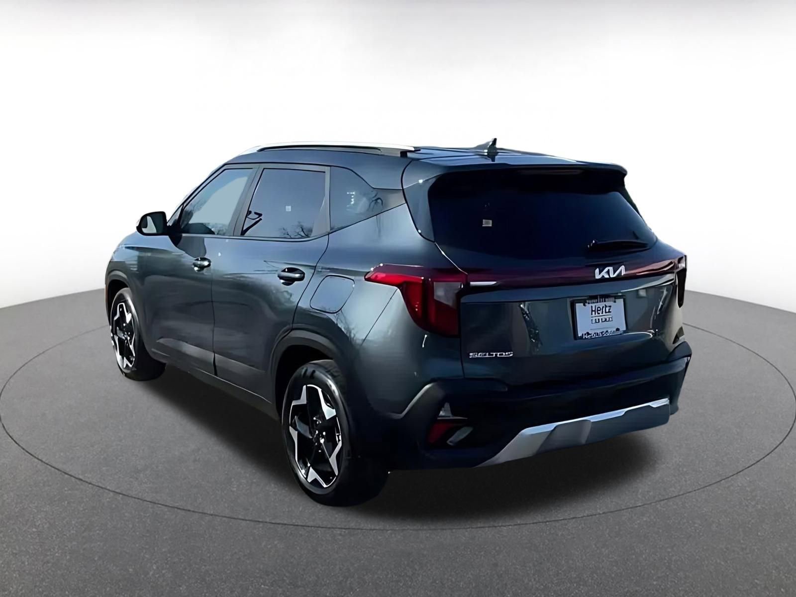 Thumbnail: 2025 Kia Seltos - 10