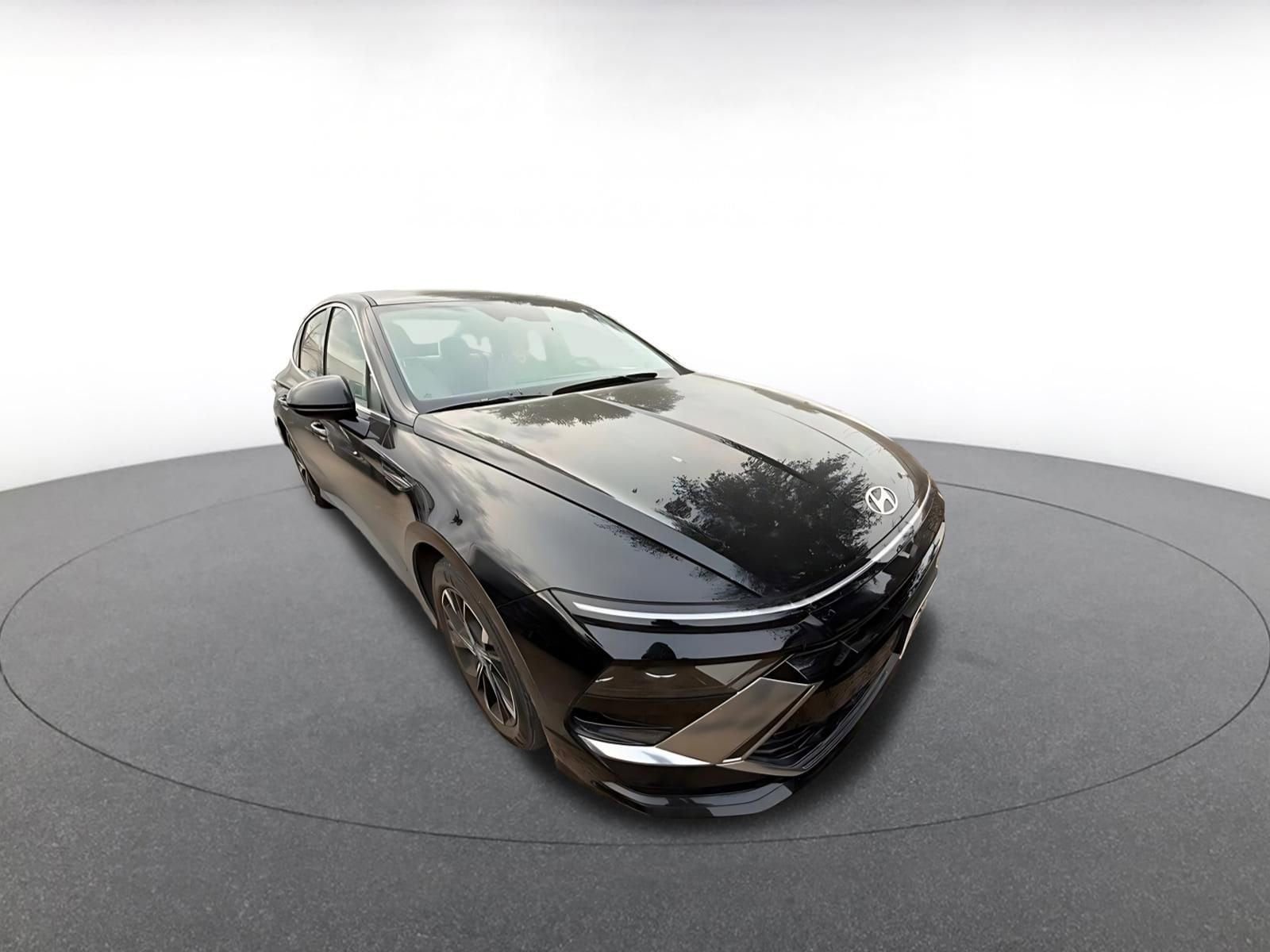 Thumbnail: 2025 Hyundai Sonata - 1