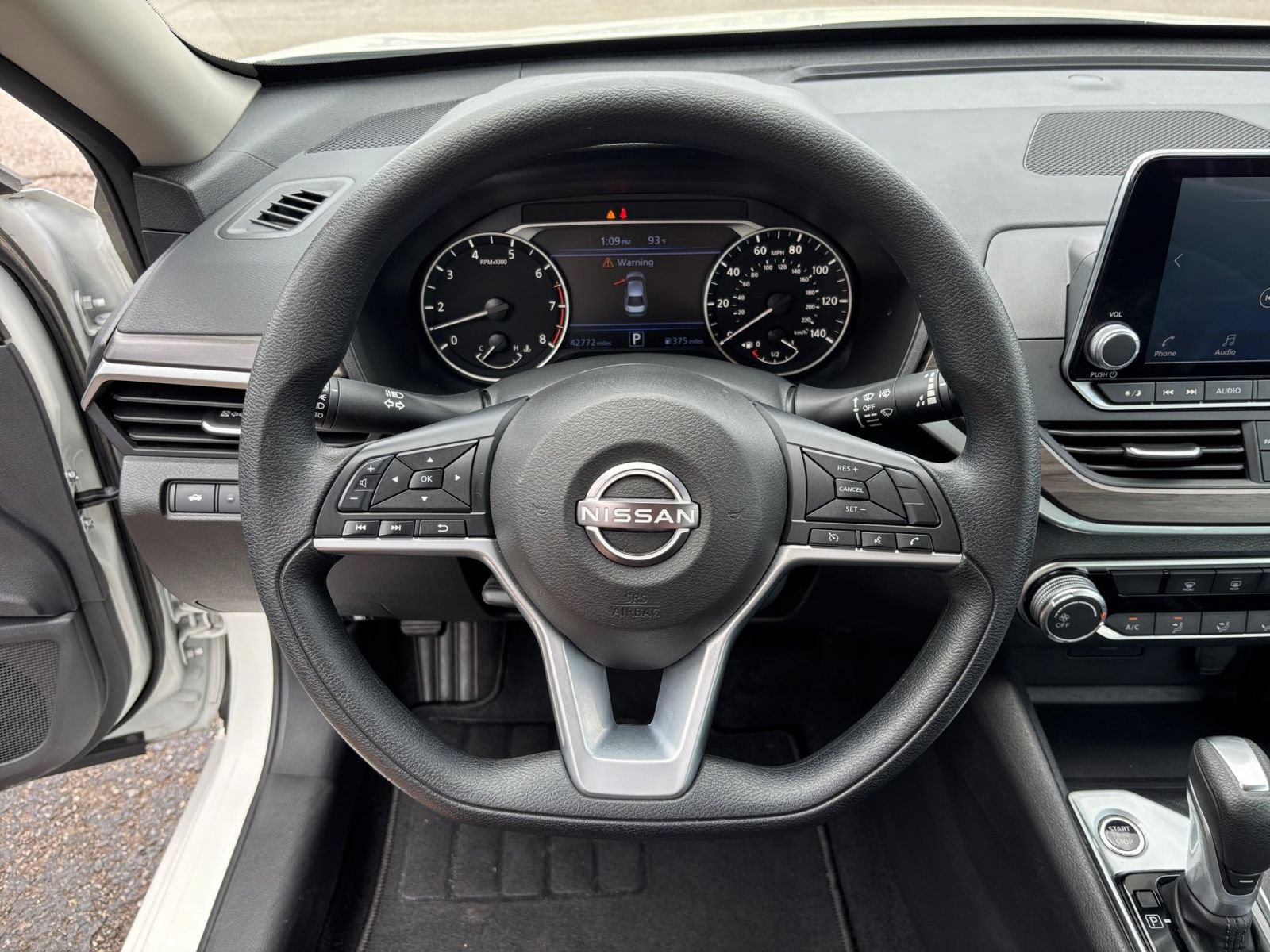 Thumbnail: 2025 Nissan Altima - 23