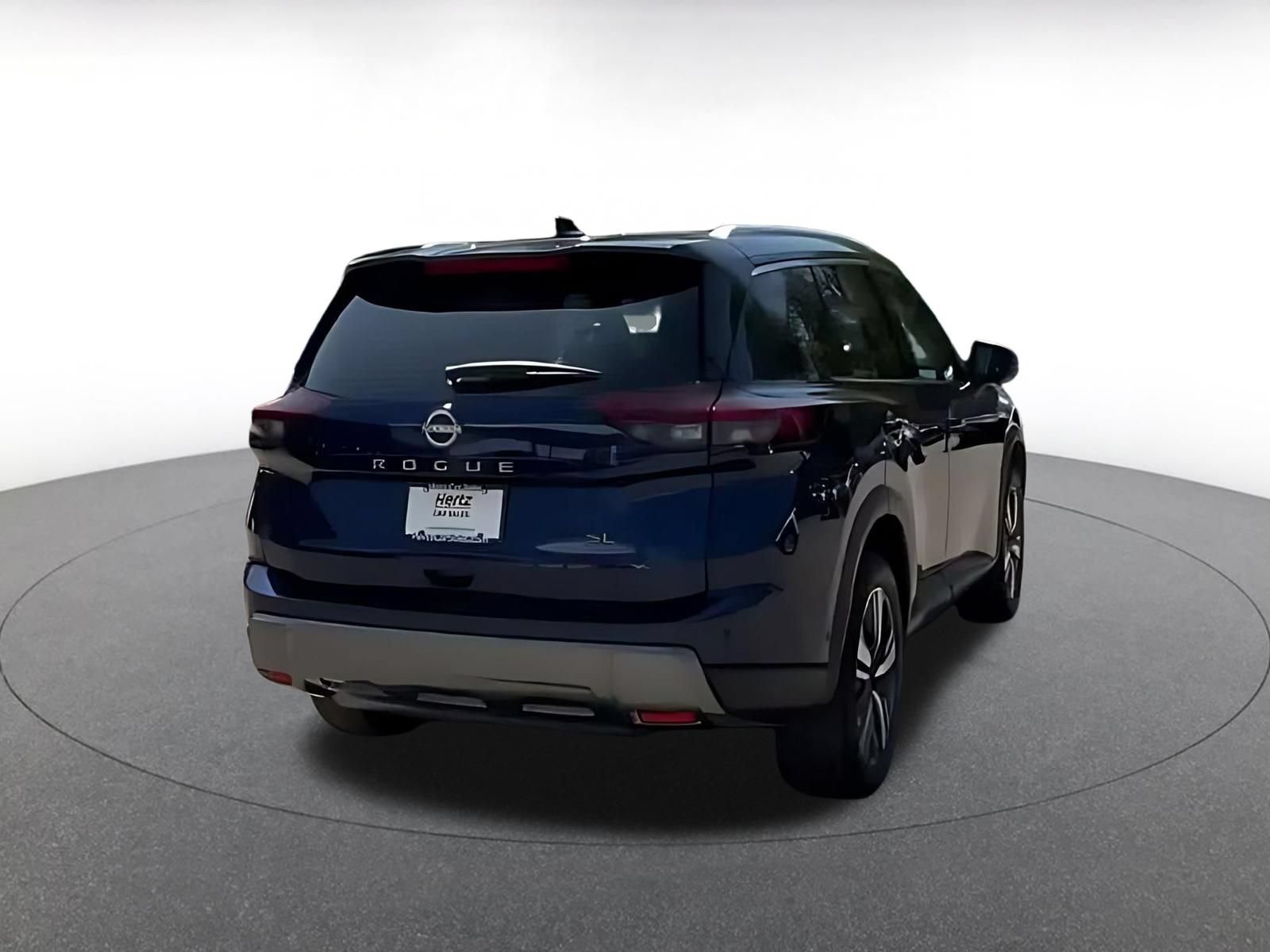 Thumbnail: 2026 Nissan Rogue - 13