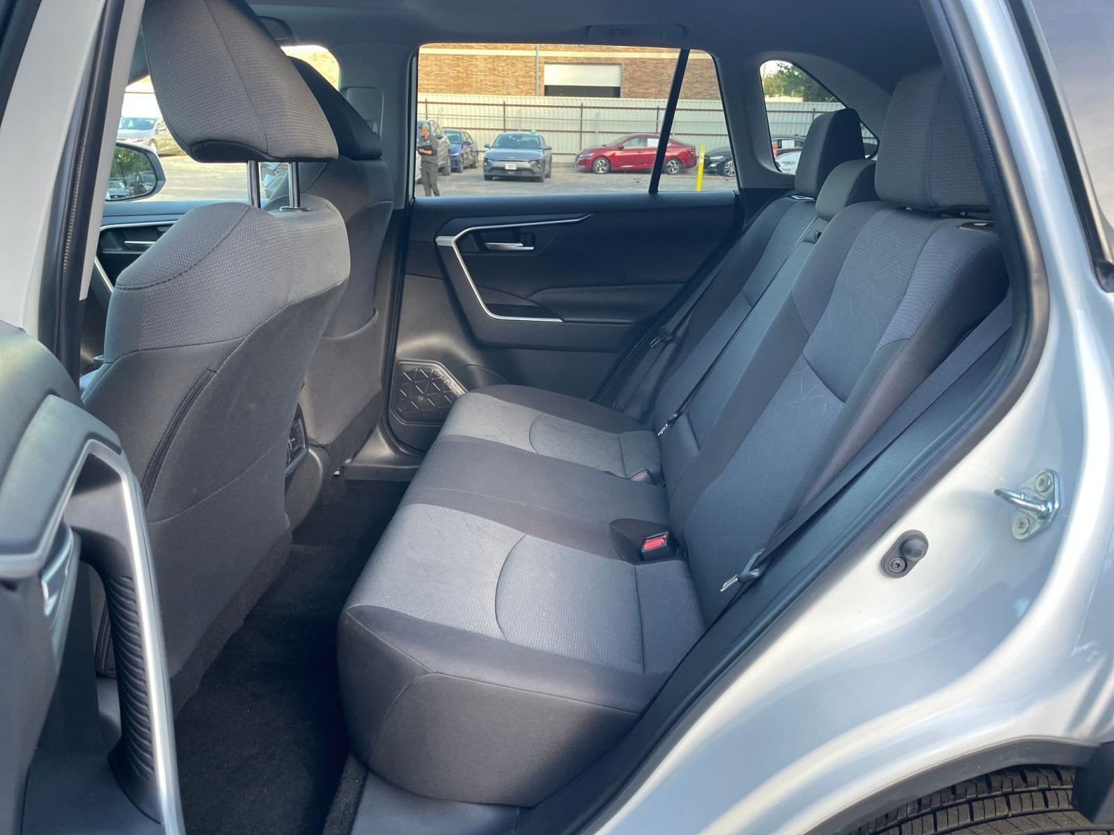 Thumbnail: 2025 Toyota RAV4 - 25