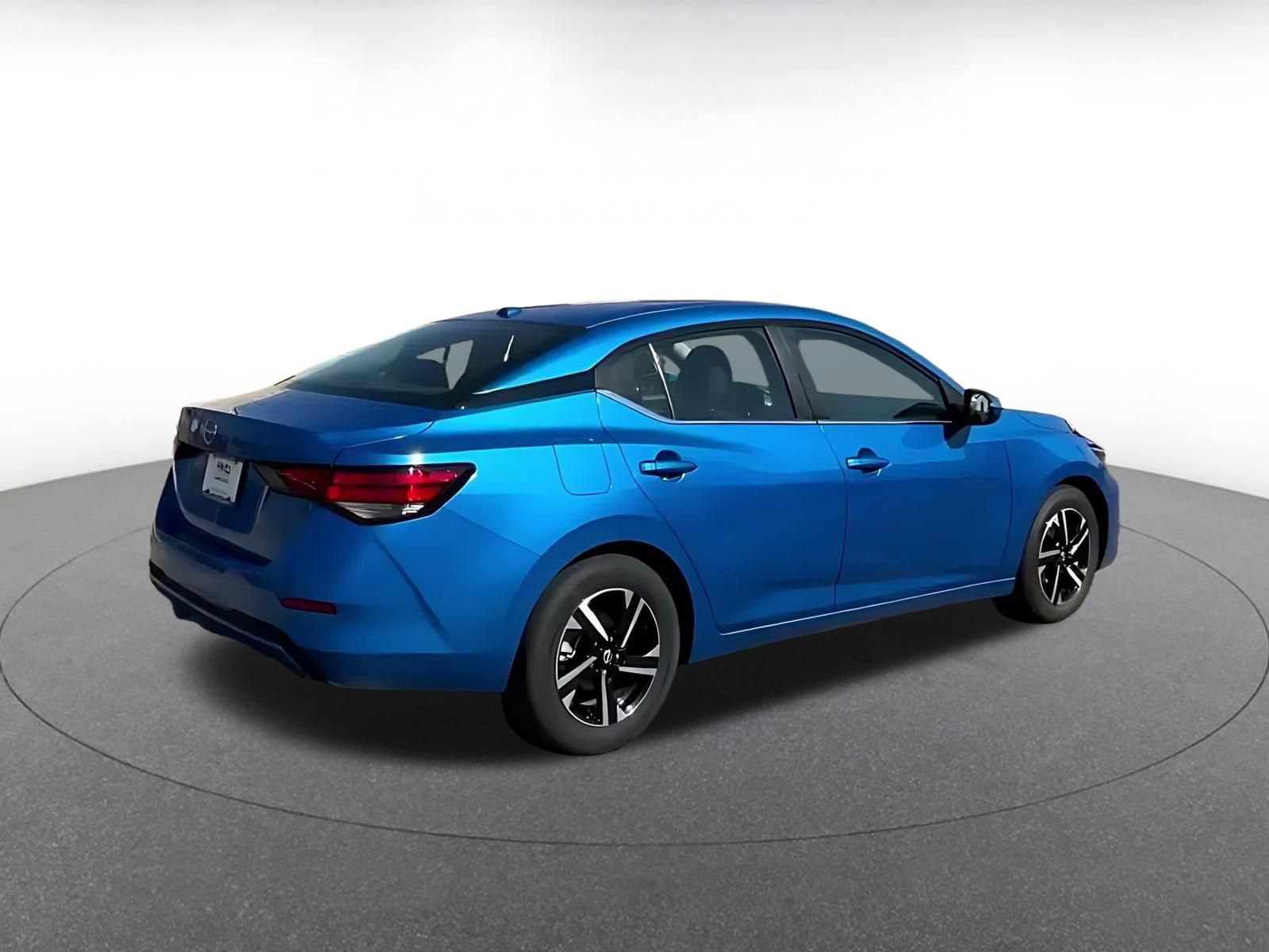 Thumbnail: 2025 Nissan Sentra - 13