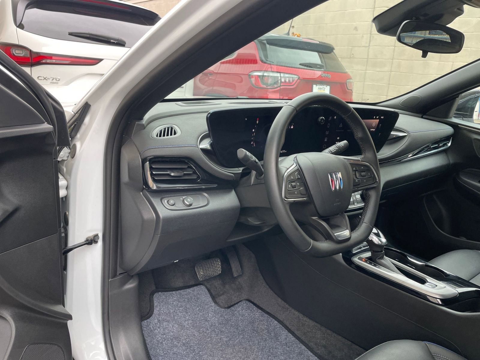 Thumbnail: 2025 Buick Envista - 32