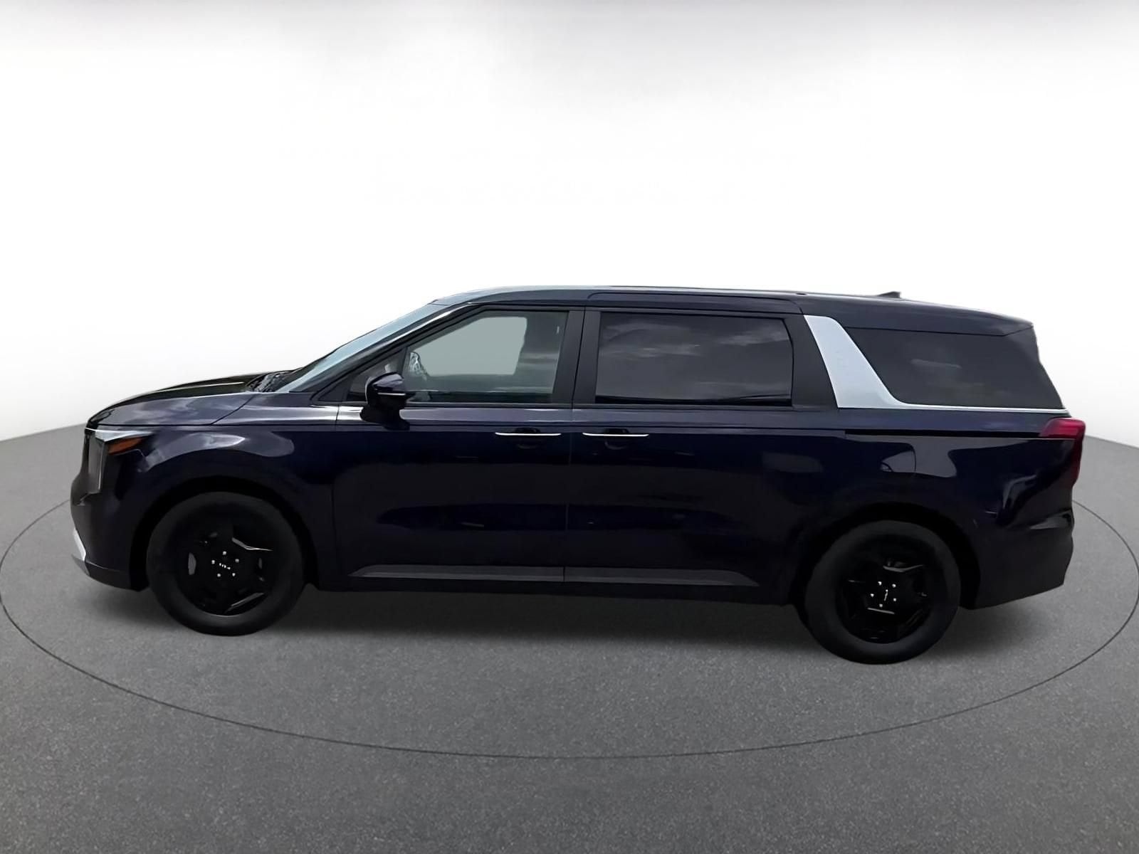 Thumbnail: 2026 Kia Carnival - 8