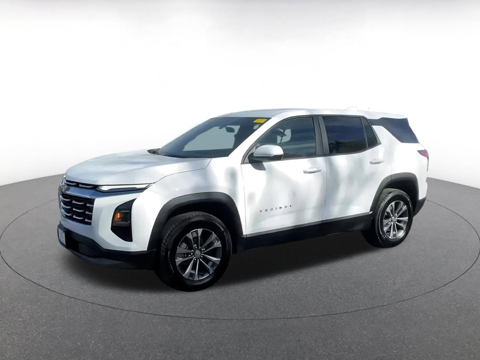 Thumbnail: 2025 Chevrolet Equinox - 8