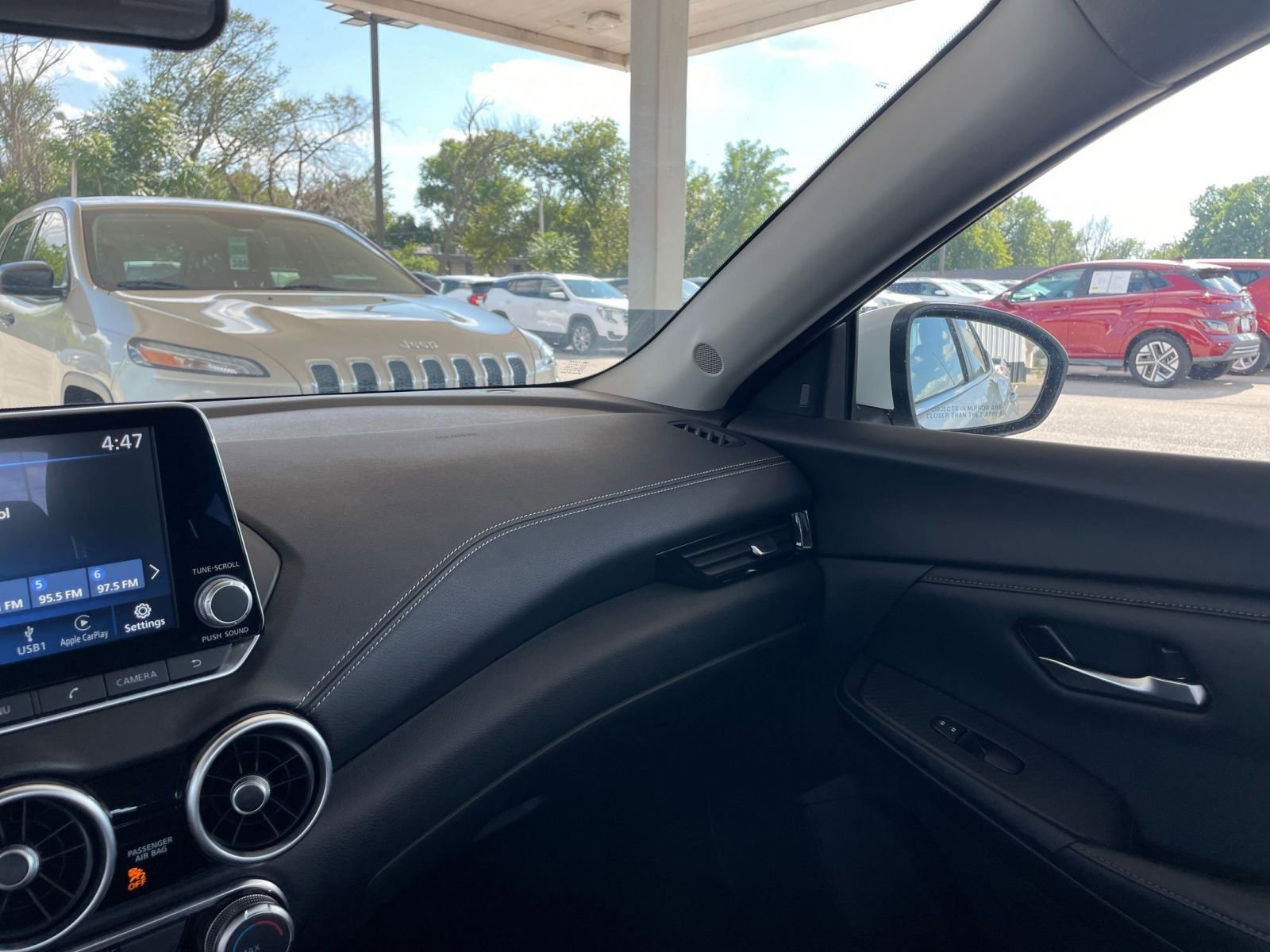 Thumbnail: 2024 Nissan Sentra - 33