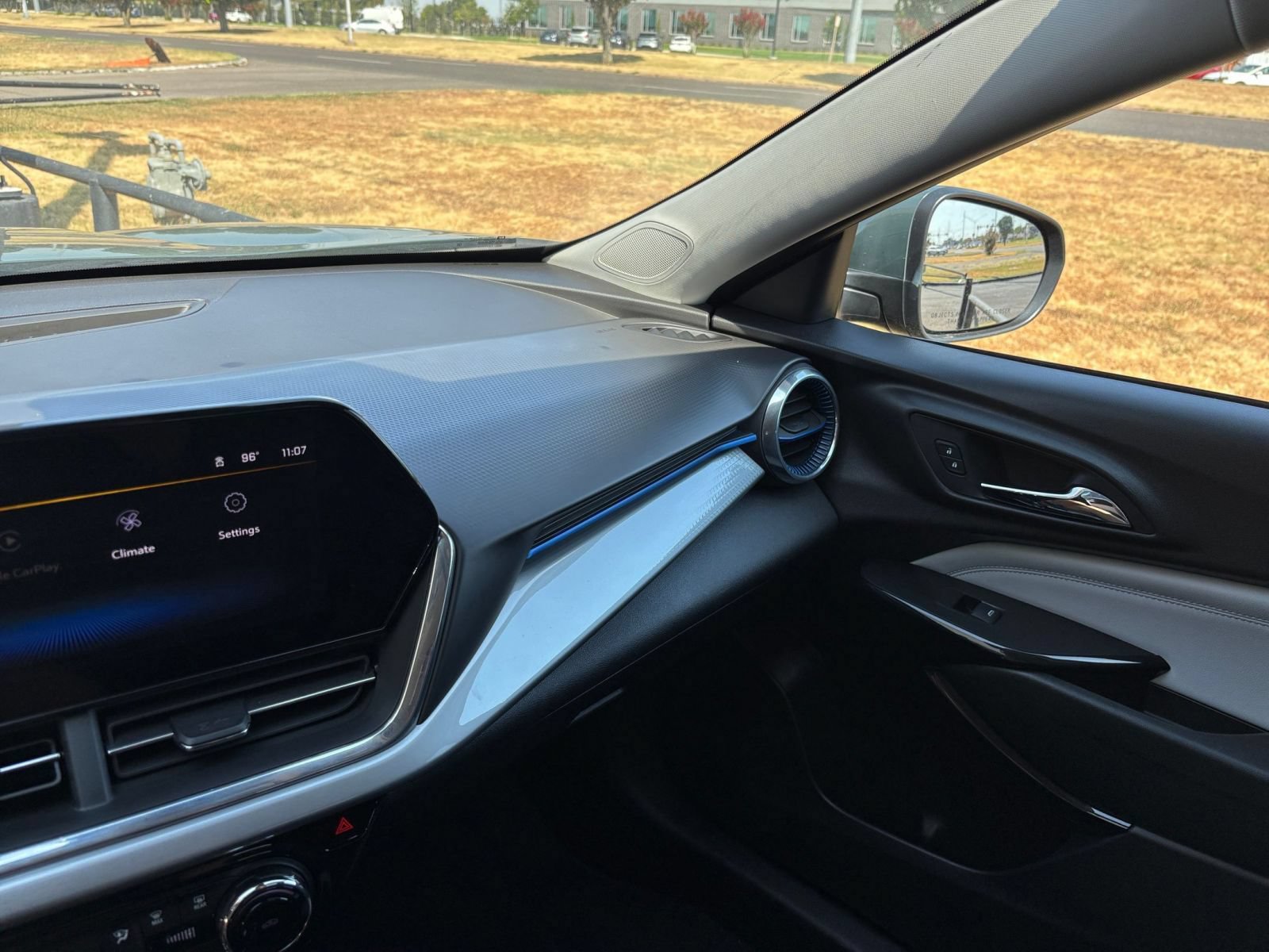 Thumbnail: 2025 Chevrolet Trax - 33