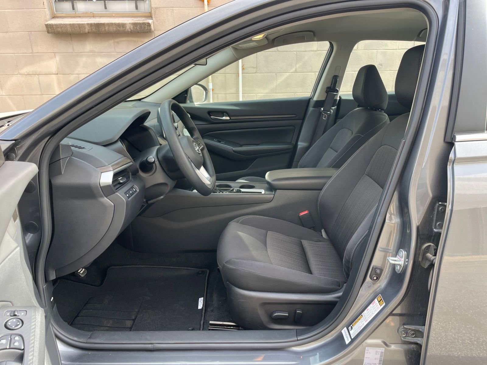 Thumbnail: 2025 Nissan Altima - 25