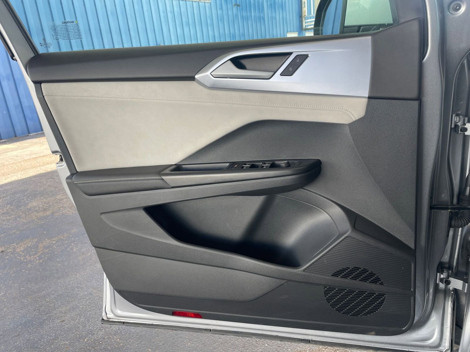 Thumbnail: 2025 Volkswagen Taos - 20