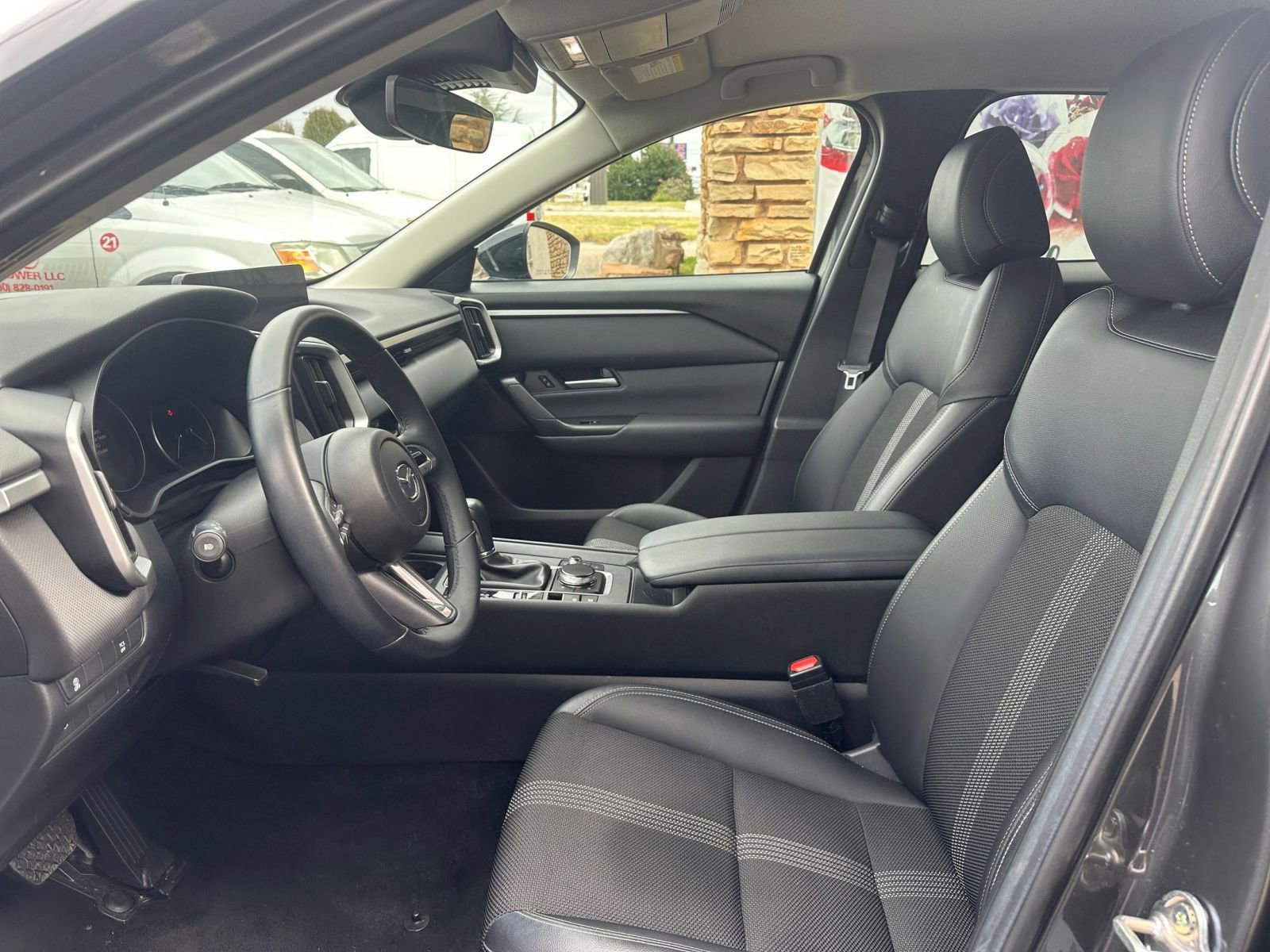 Thumbnail: 2025 Mazda CX-50 - 25