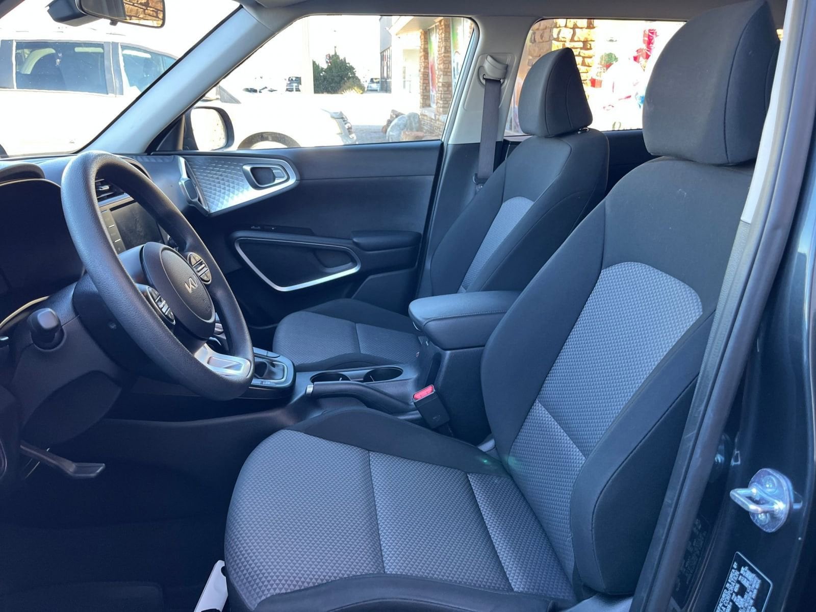 Thumbnail: 2025 Kia Soul - 24