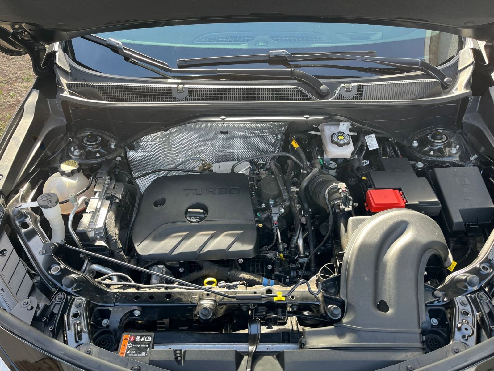 Thumbnail: 2025 Buick Encore GX - 31