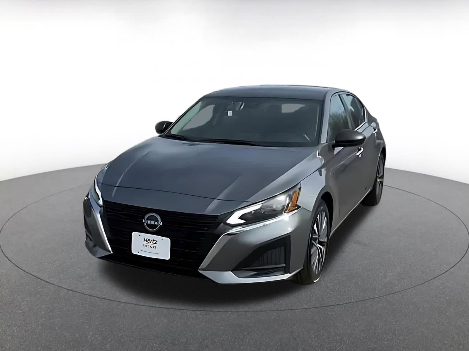 Thumbnail: 2025 Nissan Altima - 7