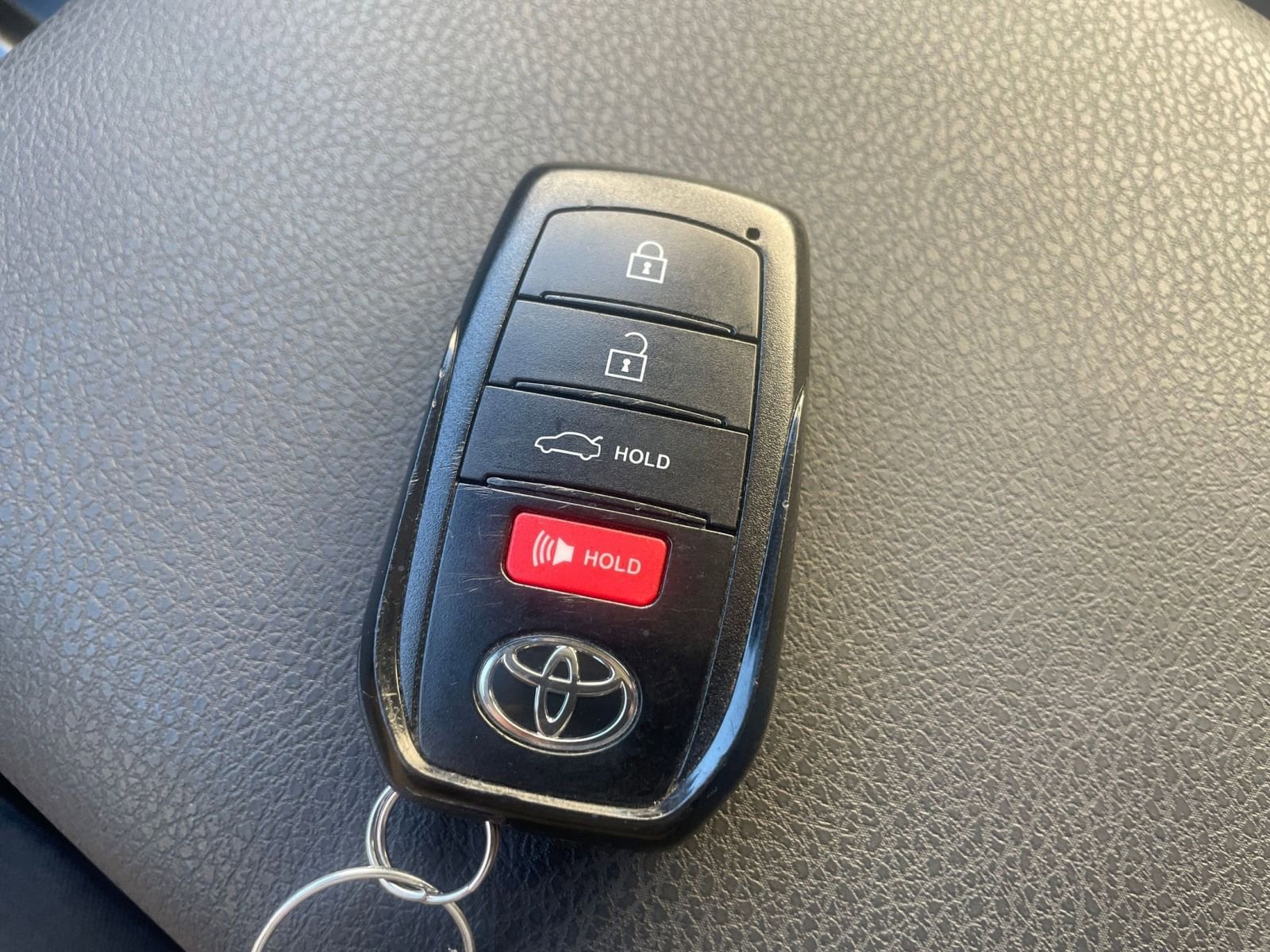 Thumbnail: 2025 Toyota Camry - 22