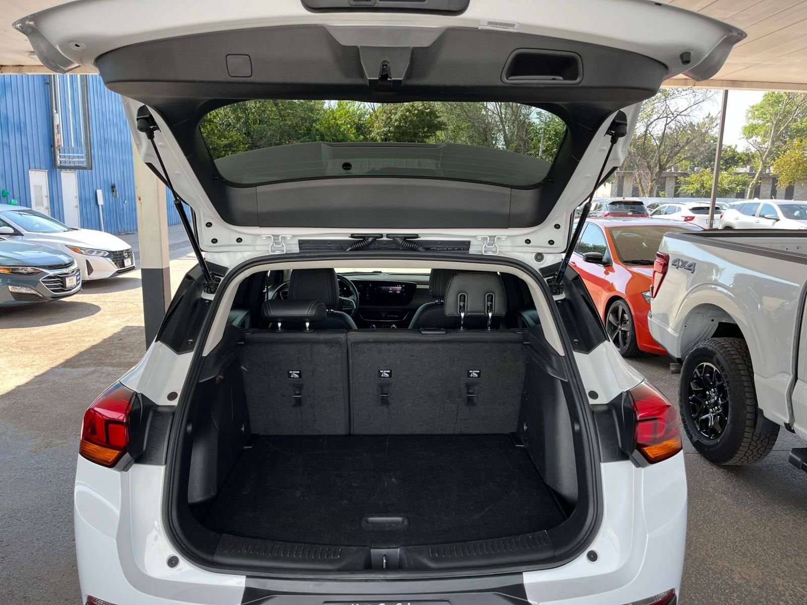 Thumbnail: 2025 Buick Encore GX - 29