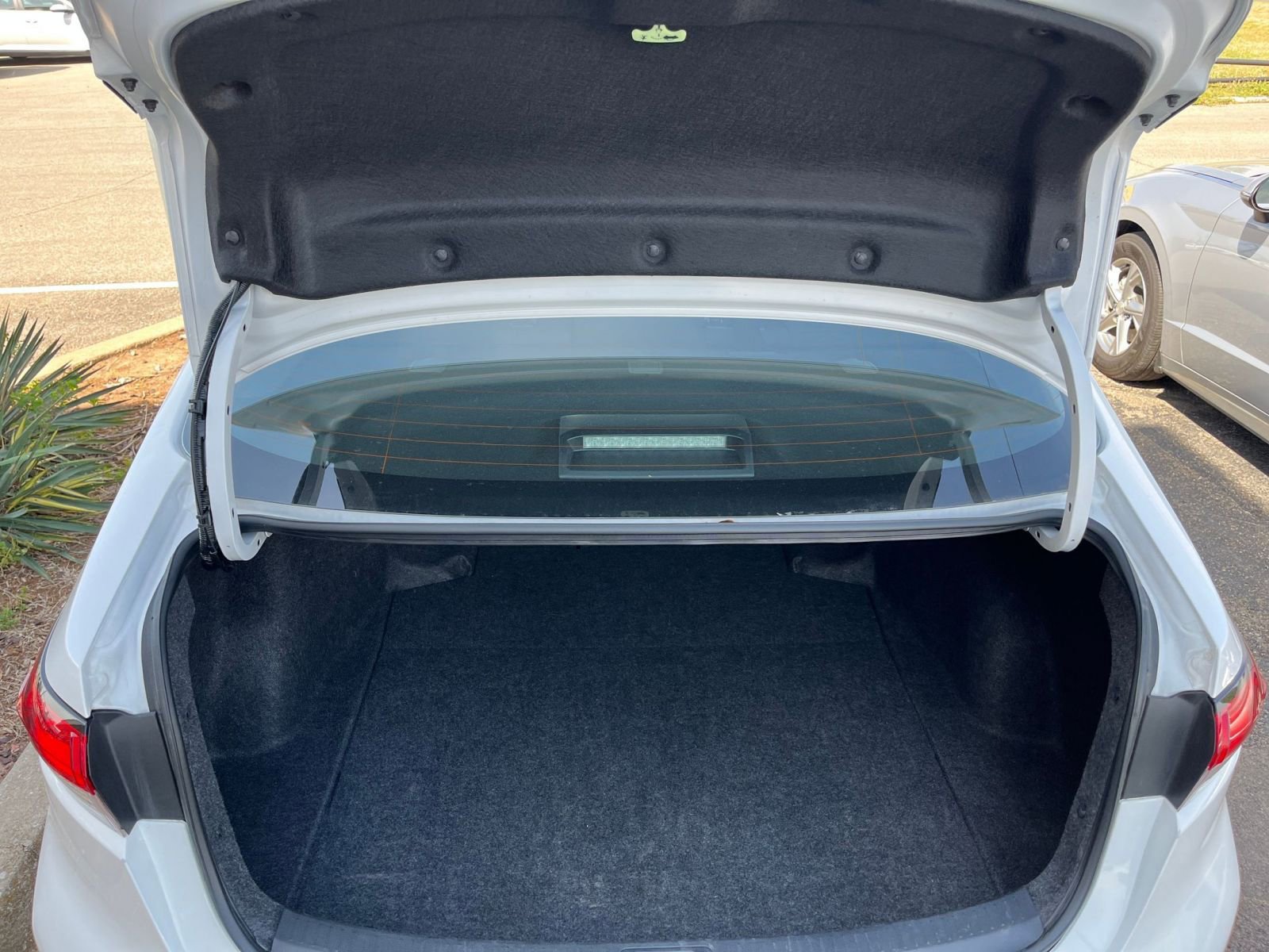 Thumbnail: 2025 Toyota Corolla - 29