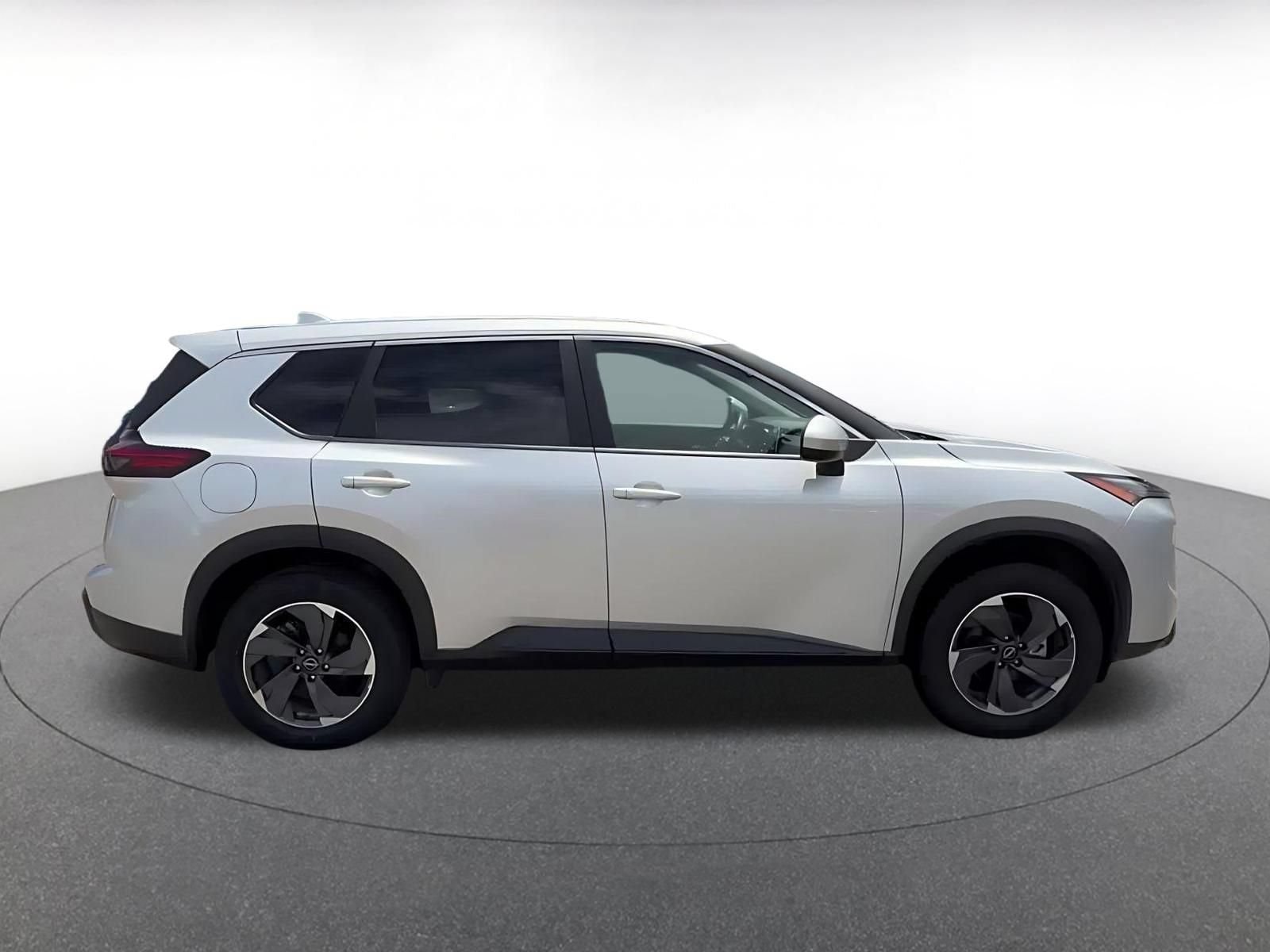 Thumbnail: 2025 Nissan Rogue - 13