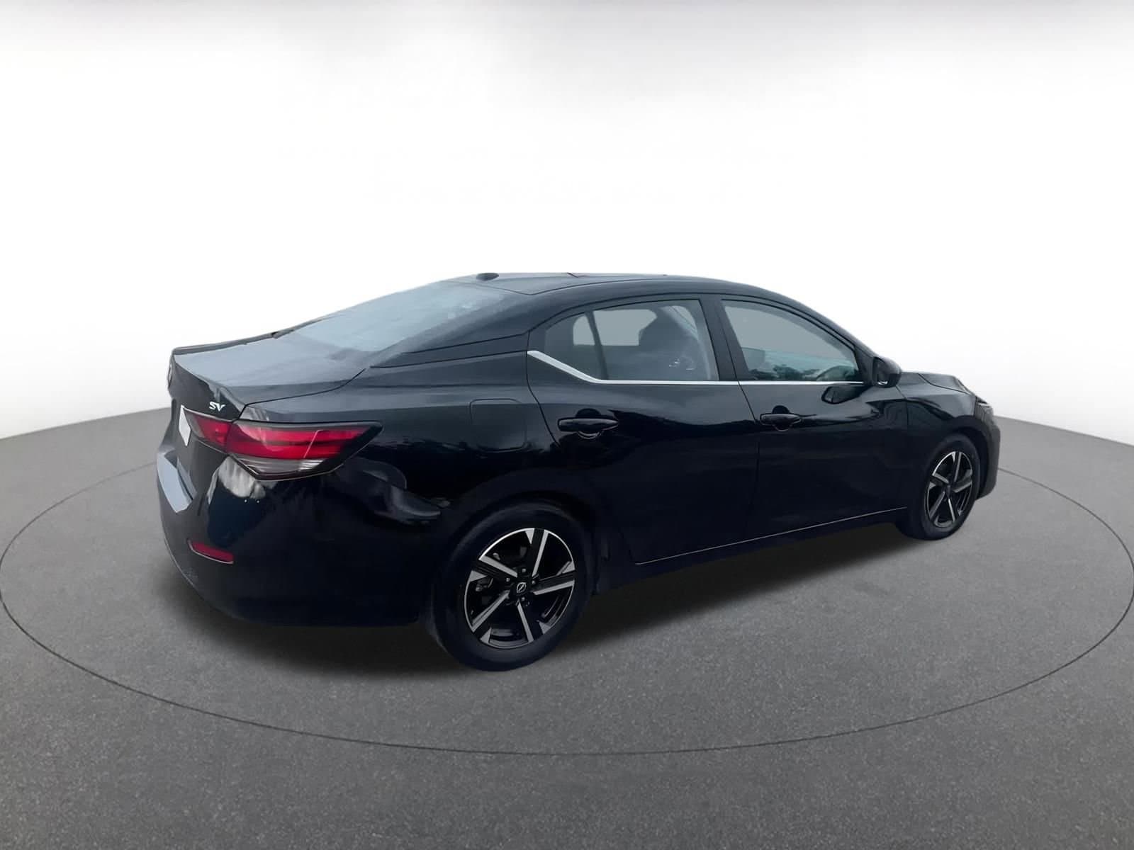 2024 Nissan Sentra SV 15