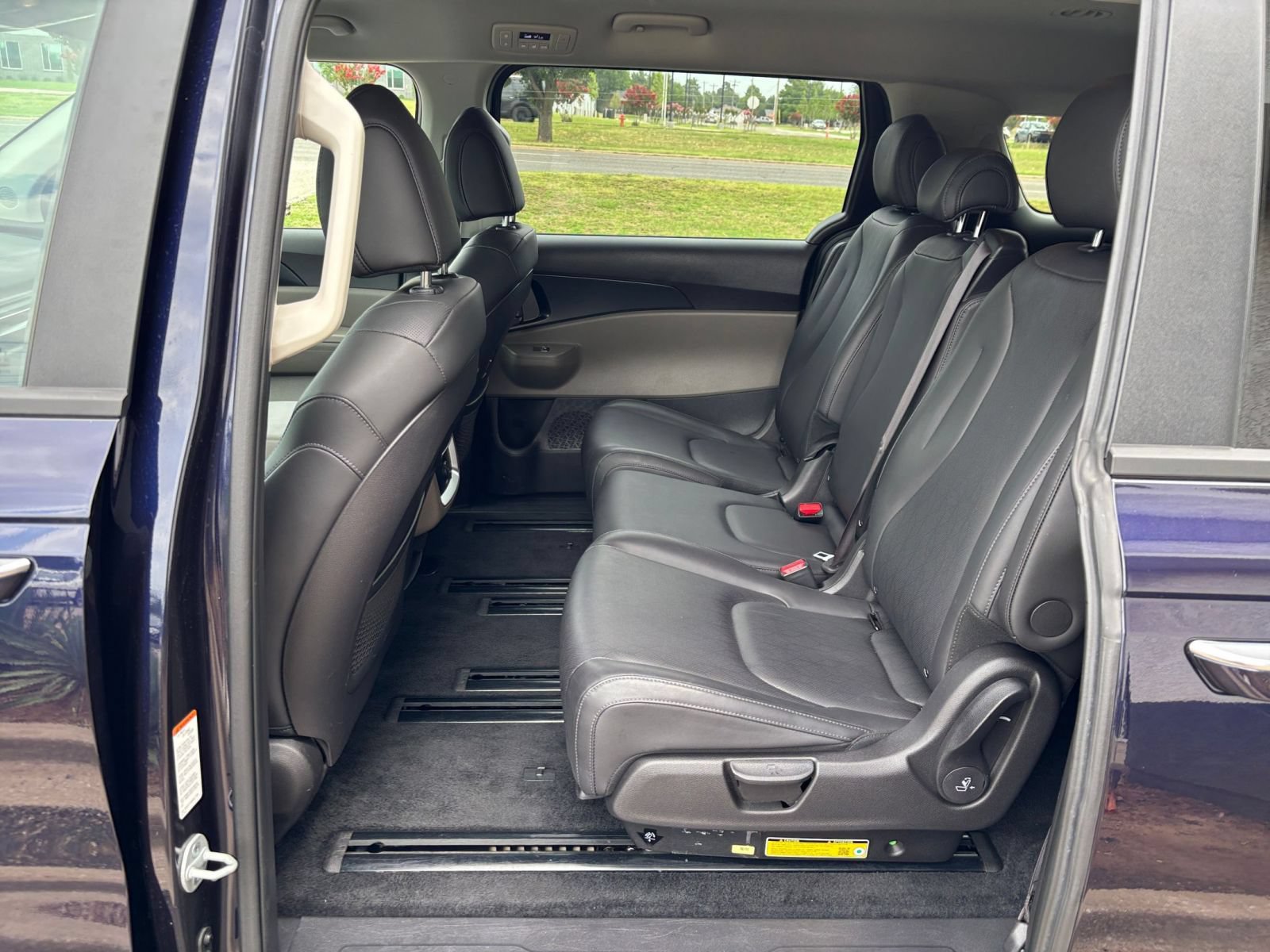 Thumbnail: 2026 Kia Carnival - 27