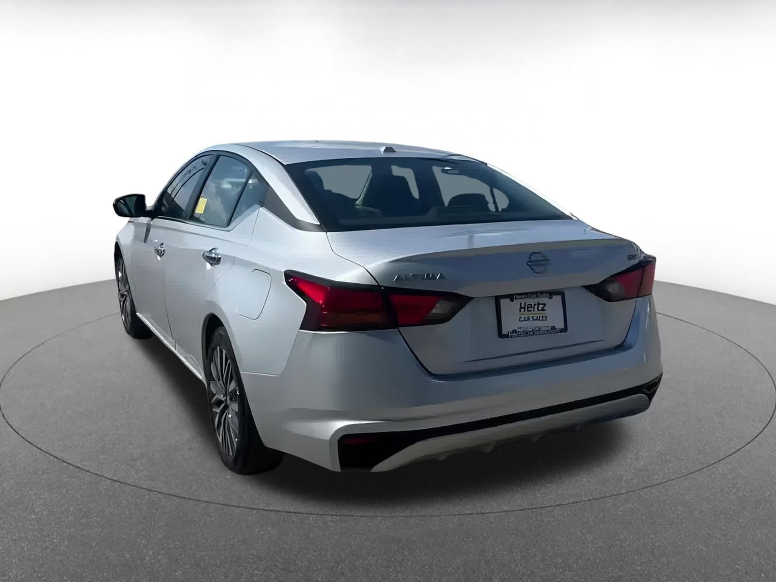 Thumbnail: 2024 Nissan Altima - 11