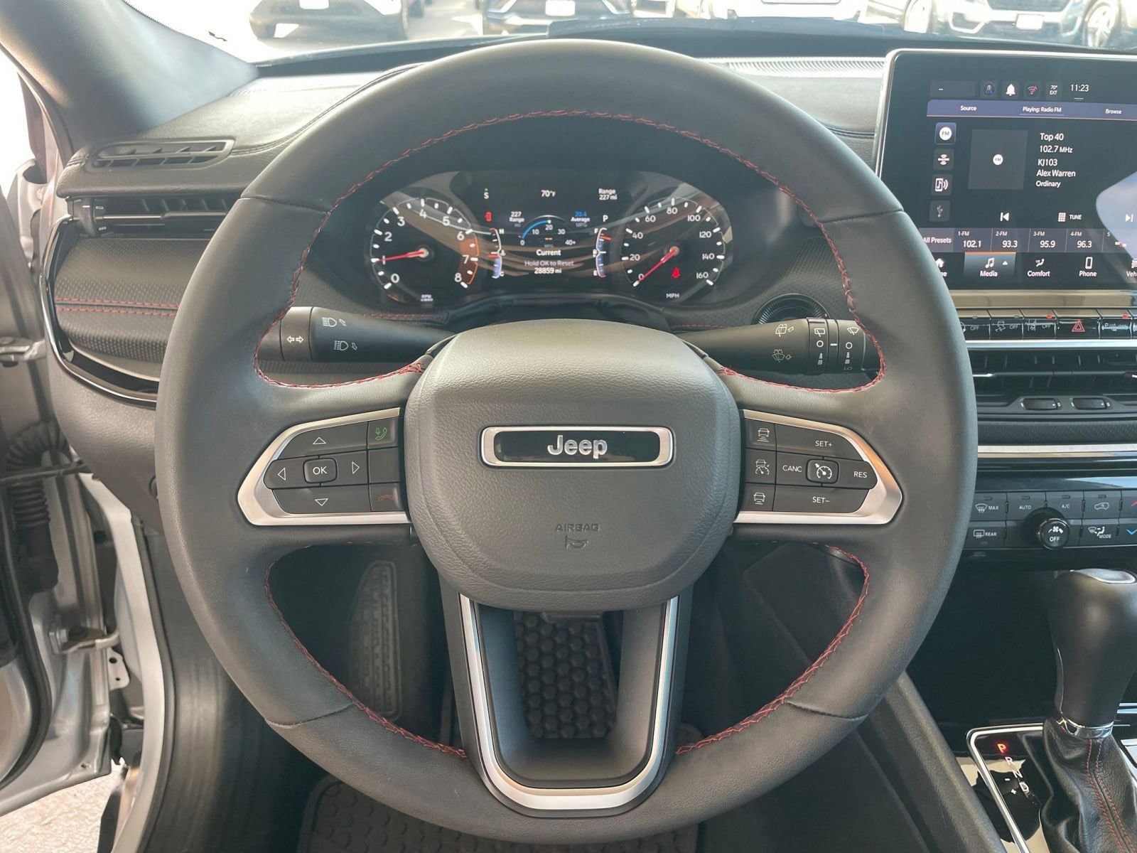 Thumbnail: 2025 Jeep Compass - 27