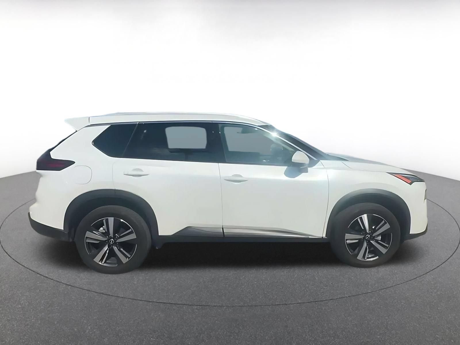 Thumbnail: 2026 Nissan Rogue - 15