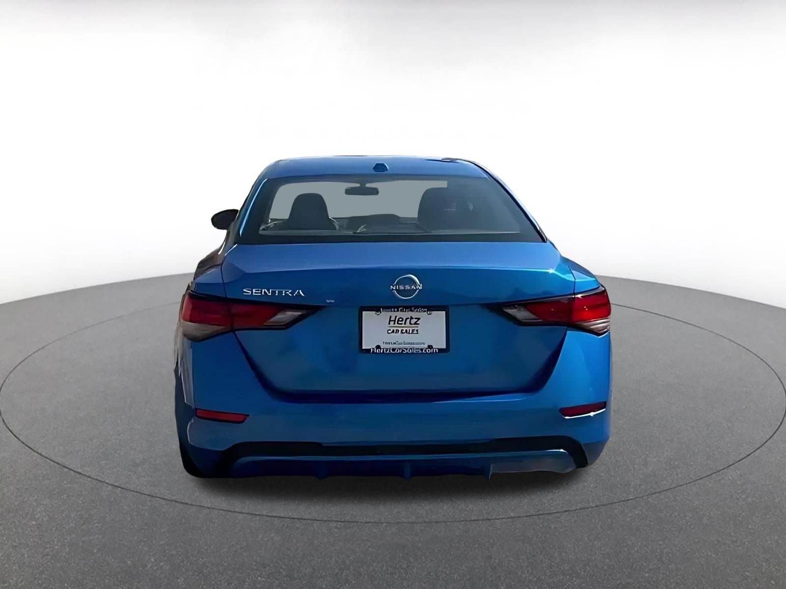 Thumbnail: 2025 Nissan Sentra - 10