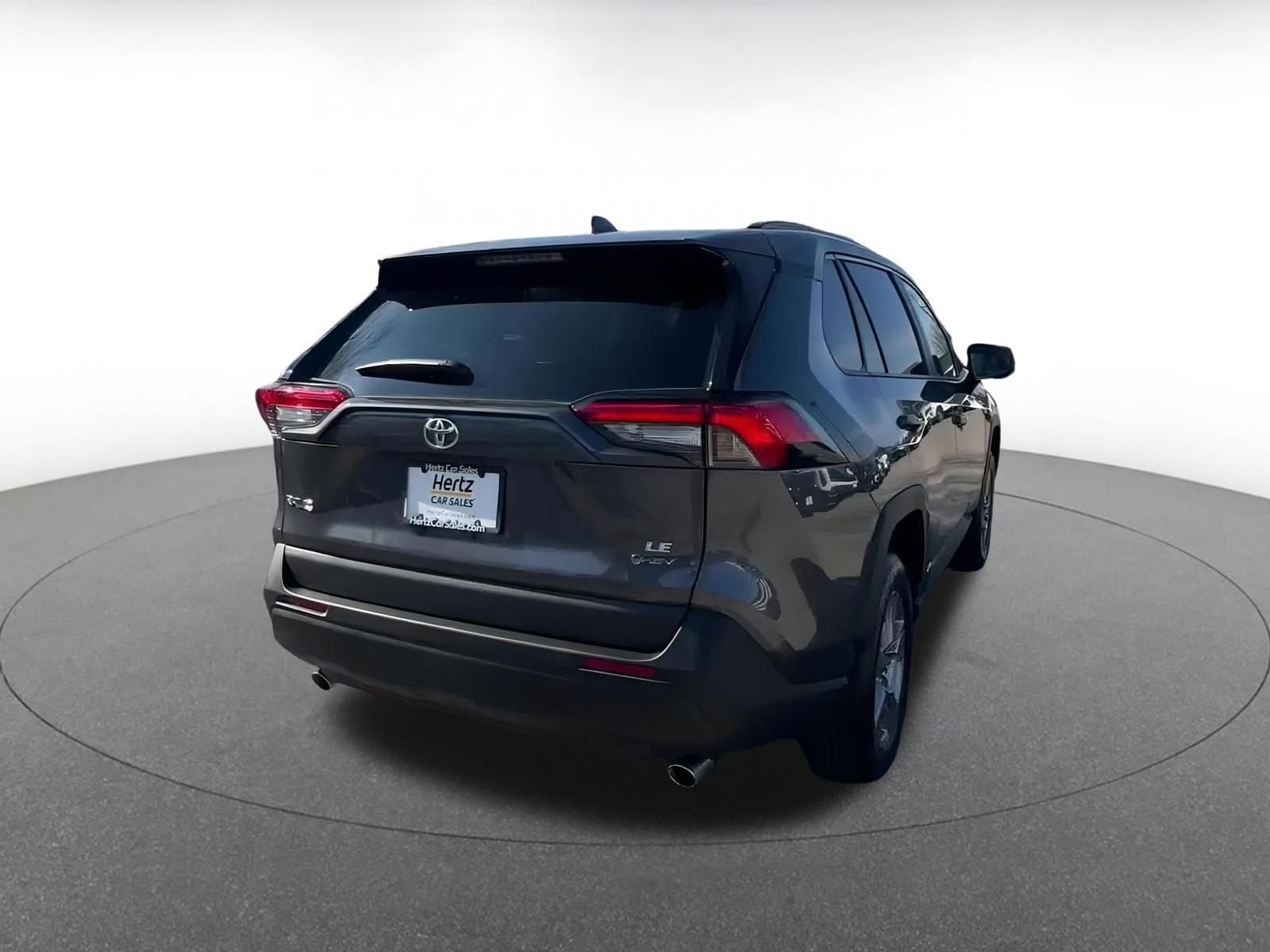 Thumbnail: 2025 Toyota RAV4 - 15