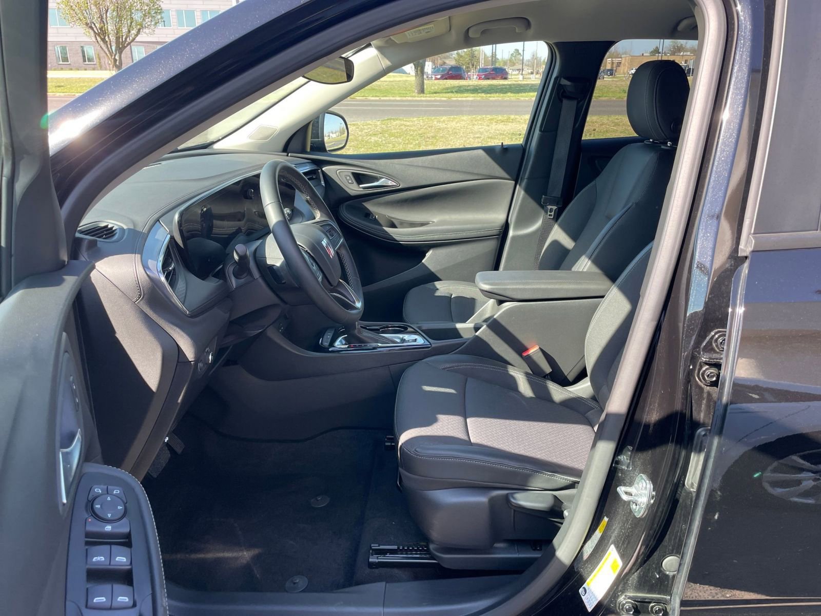 Thumbnail: 2025 Buick Encore GX - 25