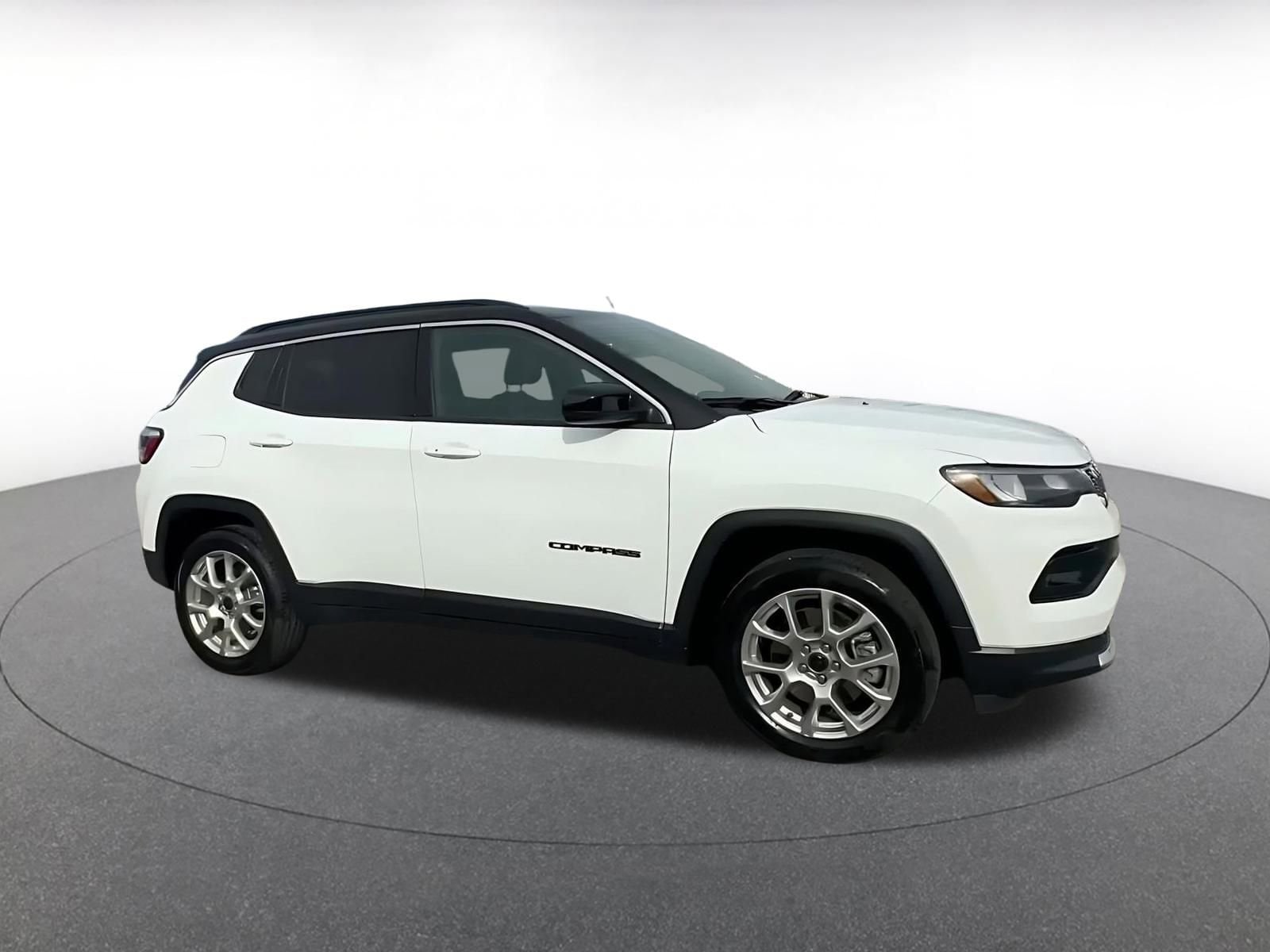 Thumbnail: 2025 Jeep Compass - 2