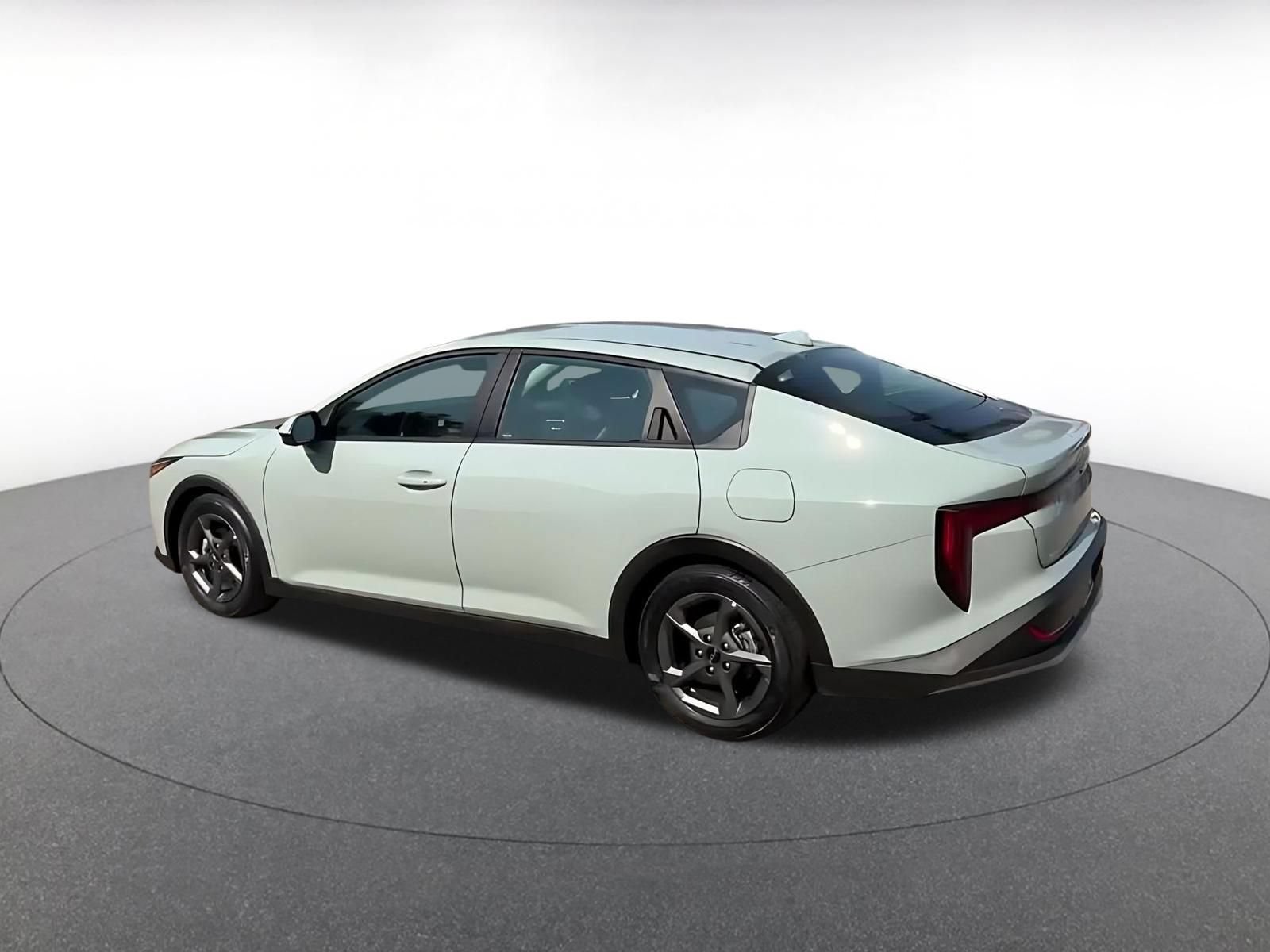 Thumbnail: 2026 Kia K4 - 12
