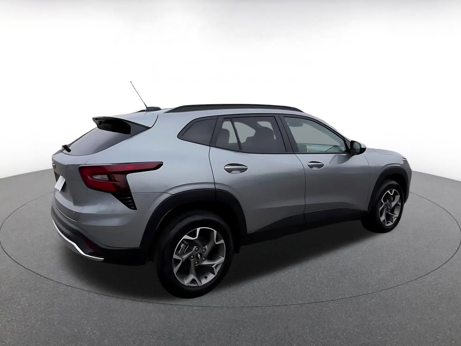 Thumbnail: 2025 Chevrolet Trax - 14