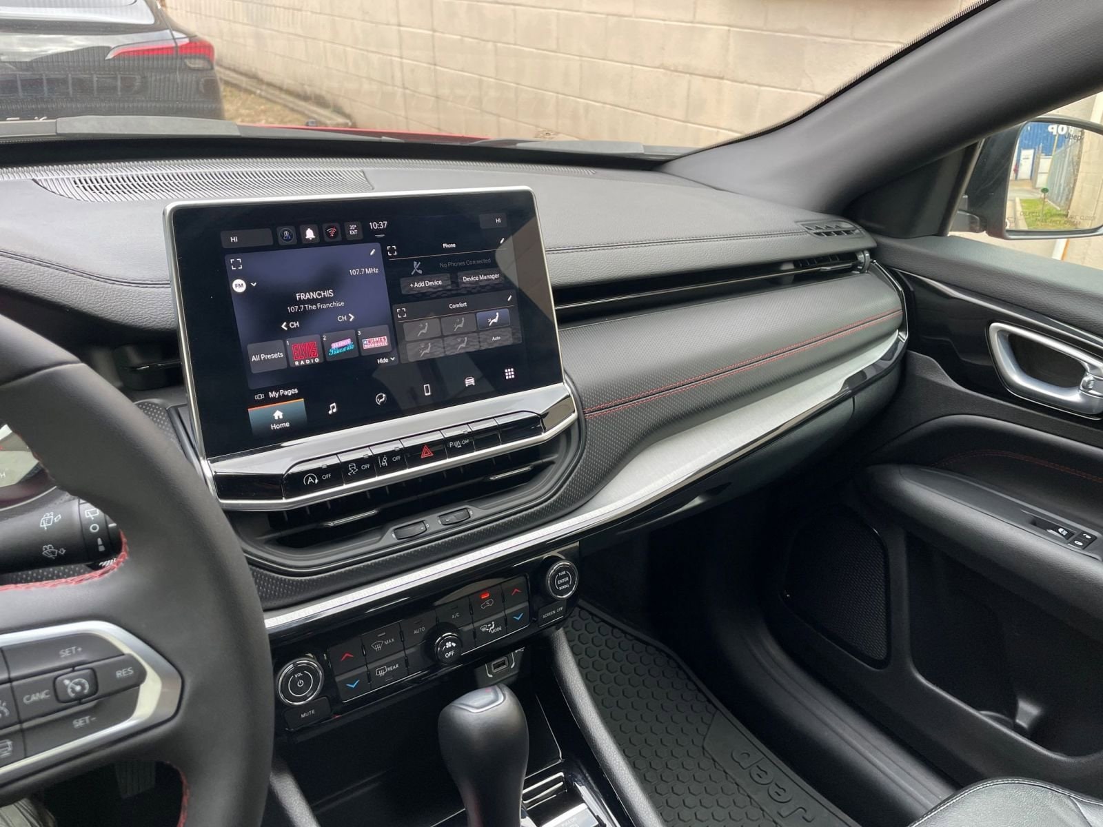 Thumbnail: 2025 Jeep Compass - 18