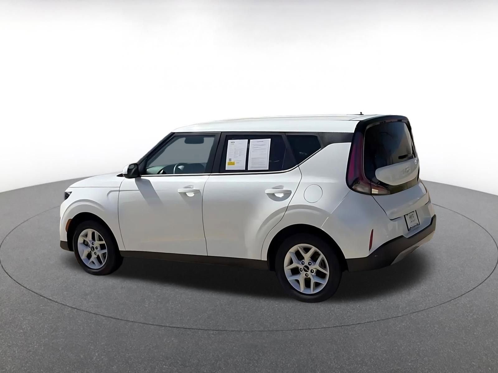 Thumbnail: 2025 Kia Soul - 10